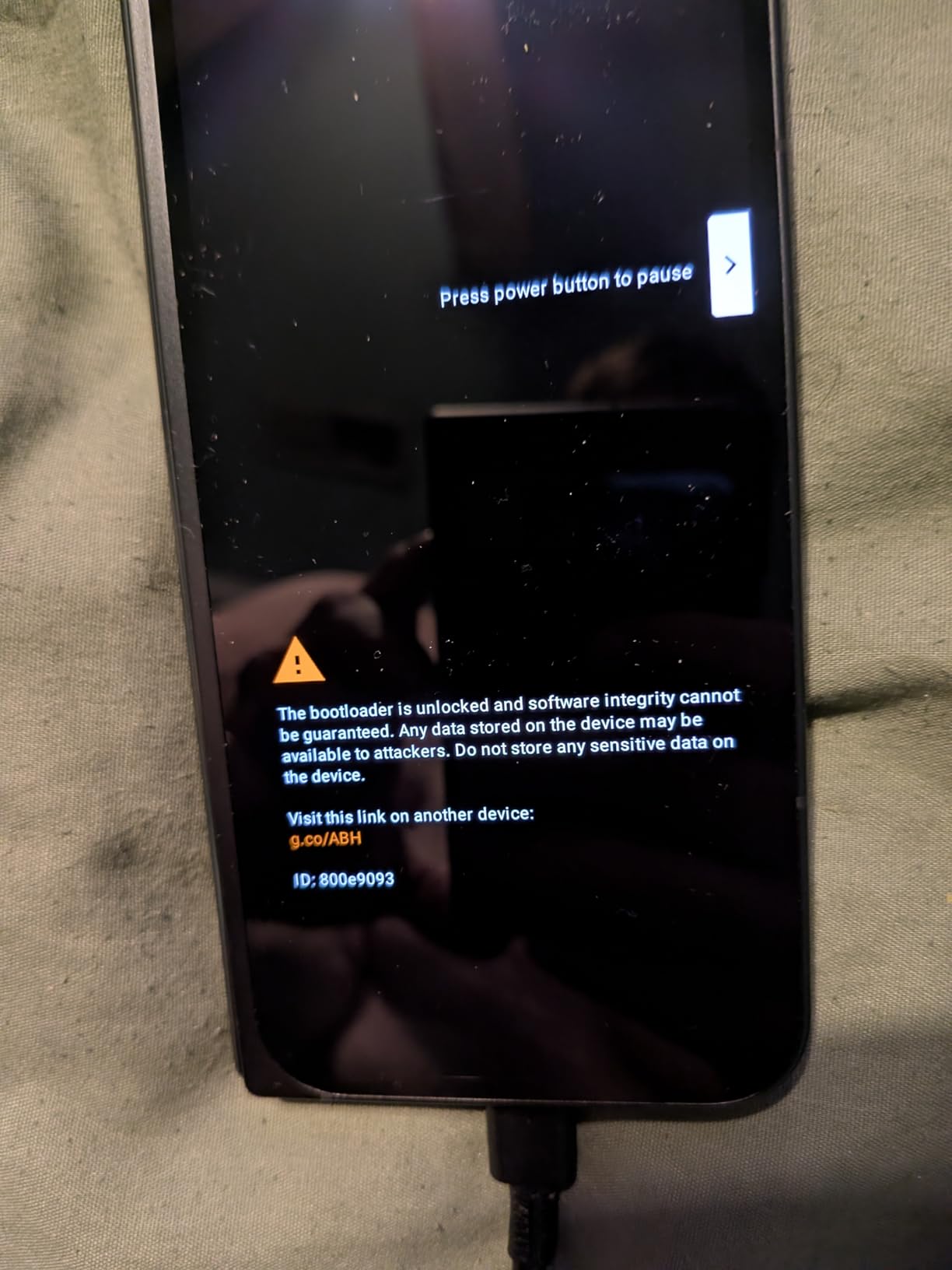 Google Pixel 9 Pro Fold - Unlocked Android Smartphone with Gemini - Advanced Triple Rear Camera System - Foldable Display - Hands-Free Video - Obsidian - 256 GB (Renewed) customer photo 1