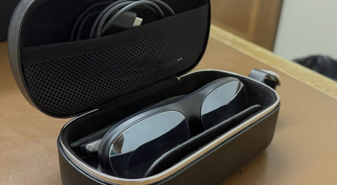 Rokid Max 2 AR Glasses Black, 215 inch Micro-OLED Display, 50° FOV, 600 Nits Brightness customer photo 1