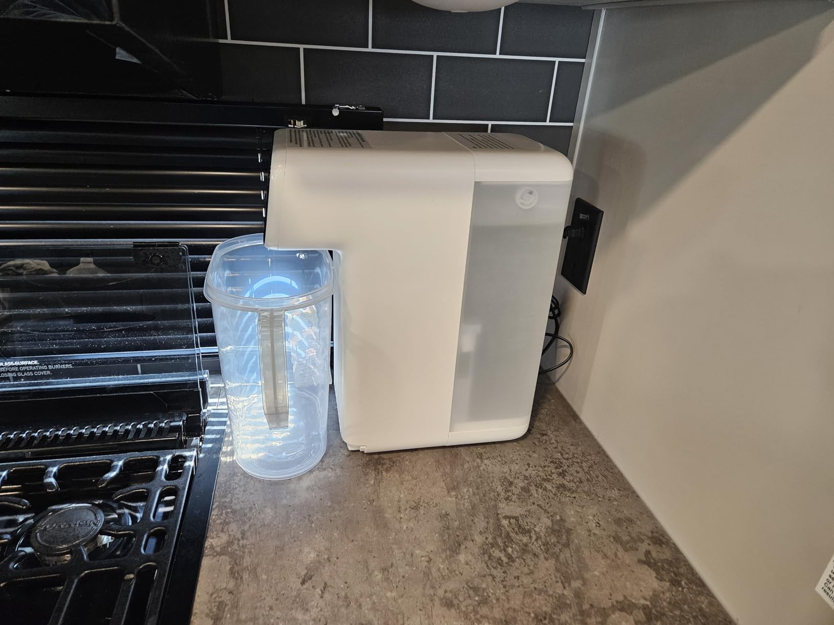 Reverse Osmosis Water Filter Countertop, 6 Stage Ro Water Filtration System with Remineralization Glass Pitcher, 4:1 Pure to Drain, TDS Real-Time Displaying, 4L Capacity Tank for Home Office customer photo 1