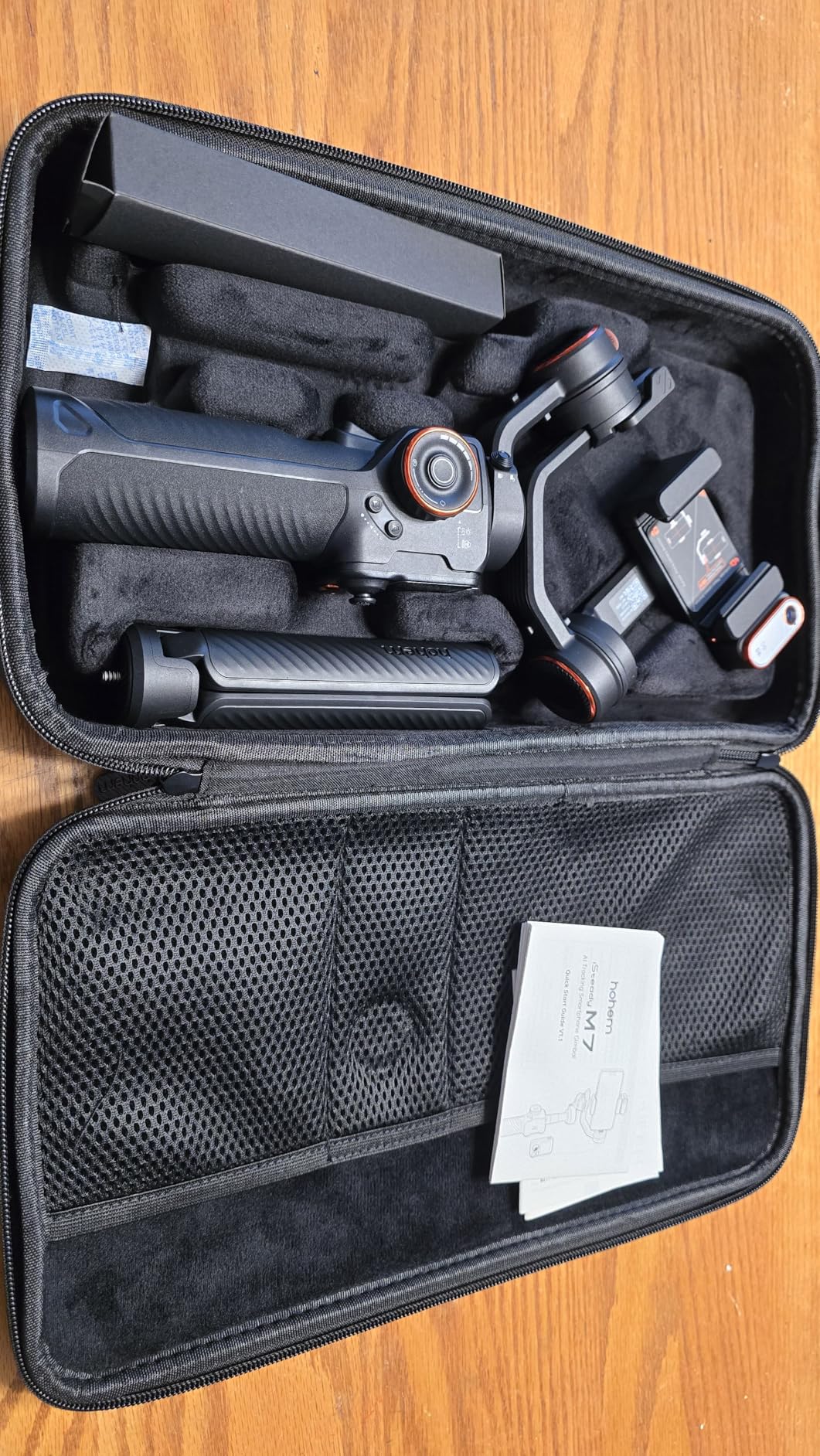 Hohem iSteady M7 Gimbal Stabilizer for Smartphone, Magnetic AI Tracker Fill Light, Detachable Touchscreen Remote Controller, Built-in Extension Rod, 500g Payload Gimbal Stabilizer for iPhone Android customer photo 1