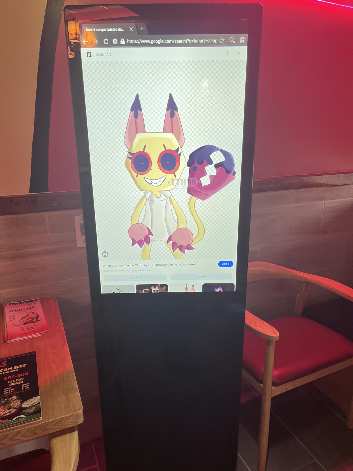 32 Inch Indoor Digital Signage Ultra HD Advertising Display Kiosk with Android OS Support Customizable Content and HDMI Input Commercial Totem Perfect for Retail Stores, Offices,and Restaurants customer photo 1