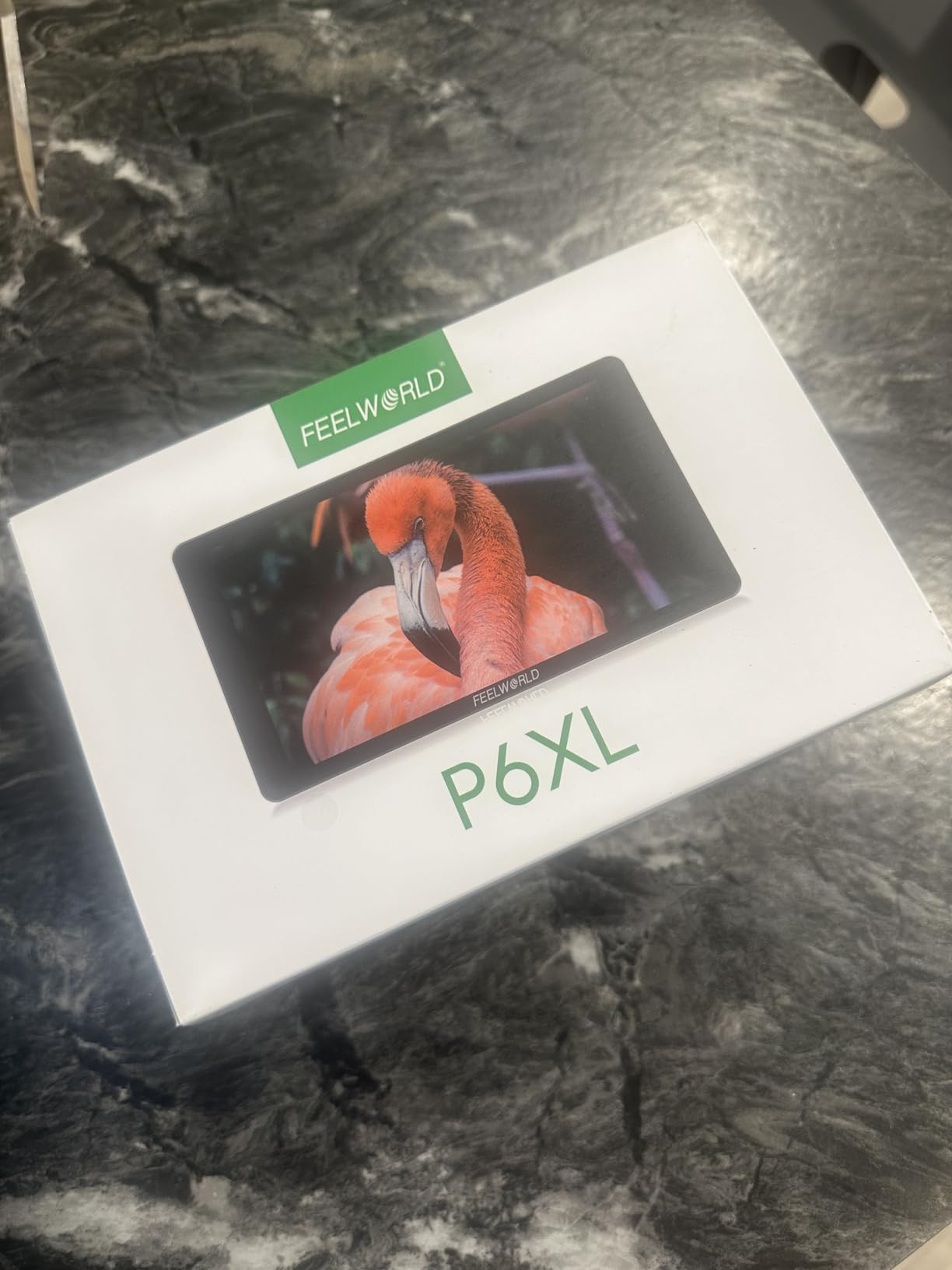 FEELWORLD P6XL 6 inch Built in Battery Aluminium 1200nit Camera Field DSLR Monitor Touchscreen High Brightness Waveform 3D LUT HDR 4K HDMI Input Lightweight customer photo 1