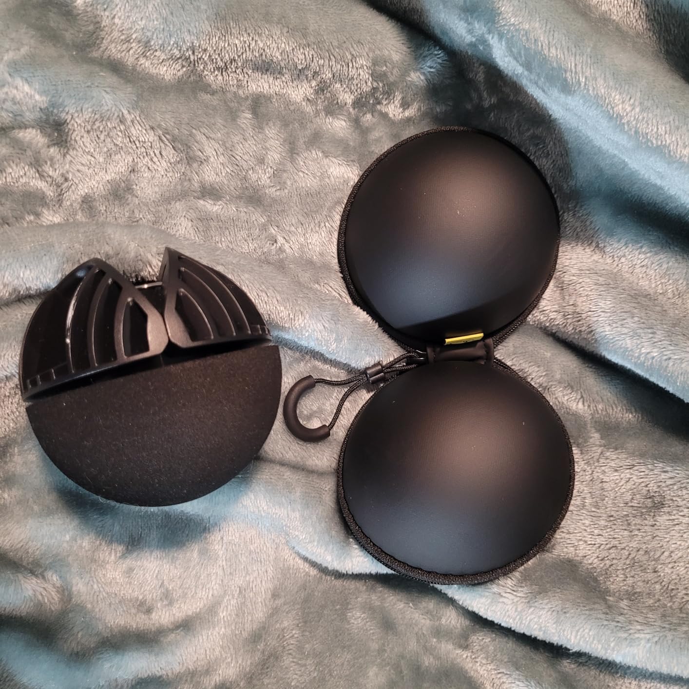 Ball for Side Sleep Posture - Calma Clip v2 by Whole Nights, Sleep Aid for Back Snorers, Anti Snoring Device, Attaches to Any Clothes and Keeps You in a Healthy Sleeping Position customer photo 2