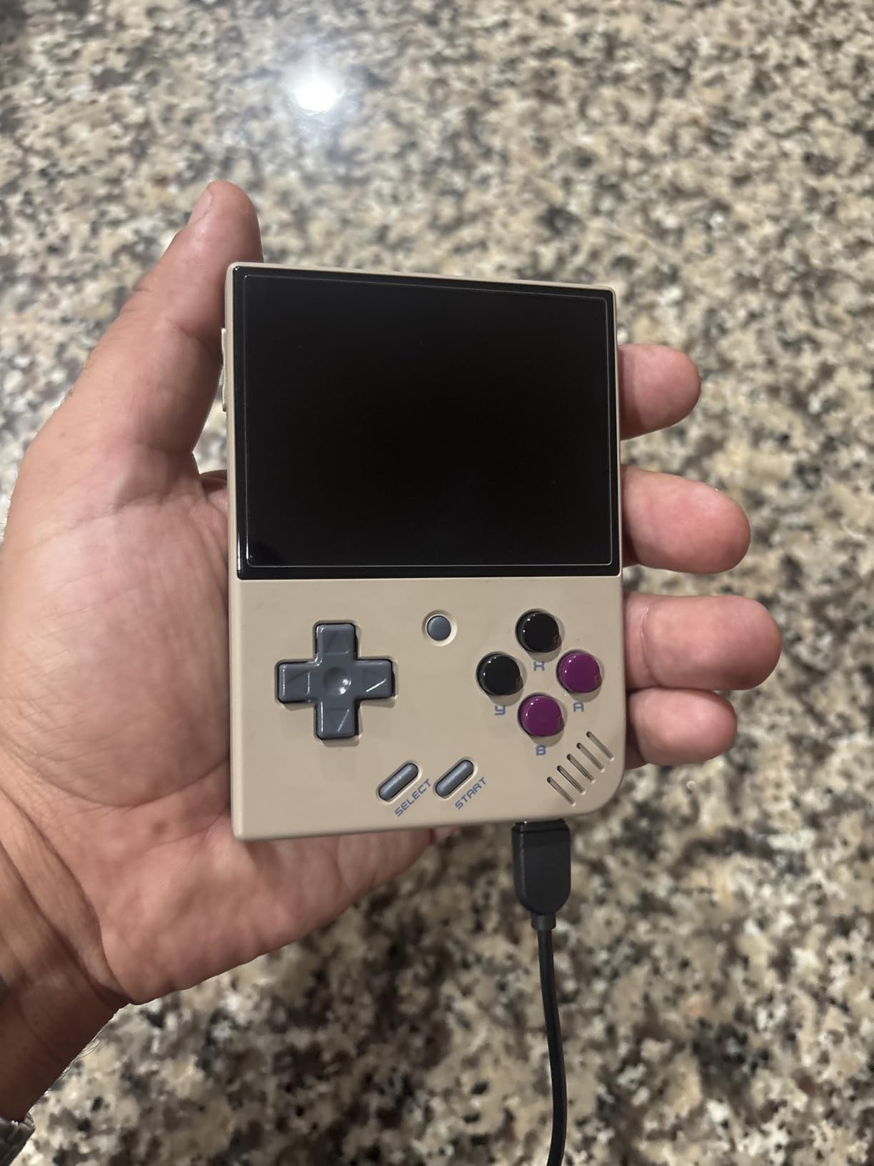 Miyoo Mini Plus with Portable Case Retro Emulator Handheld Game Console Latest Version with WiFi & RTC, 3.5'' 640*480 IPS Screen 3000mAh Battery, Black 64GB customer photo 2