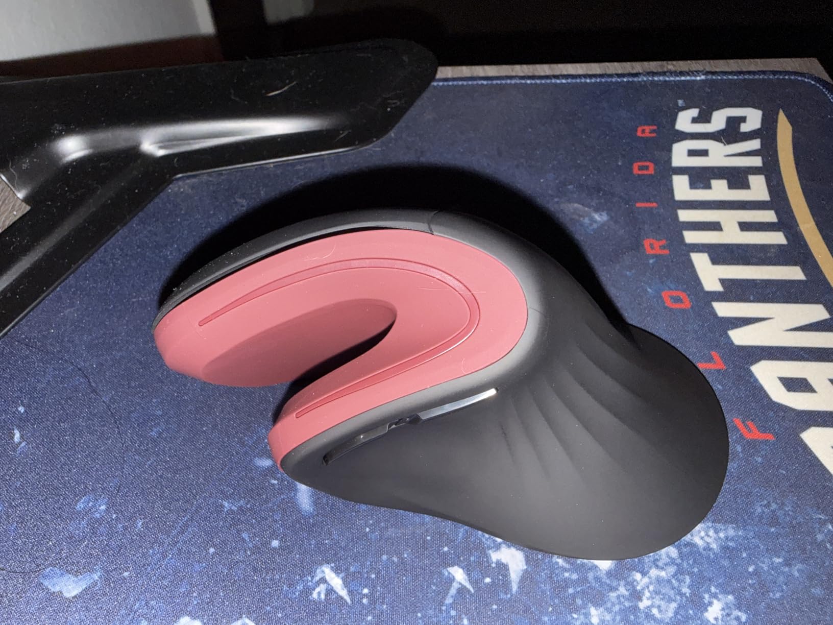 Backlit Bluetooth Ergonomic Keyboard, ProtoArc EK01 Plus Full Size Wireless Split Keyboard with Dual Bluetooth and USB, Cushioned Wrist Rest, Rechargeable for Windows/Mac/Android, Grey Black customer photo 2