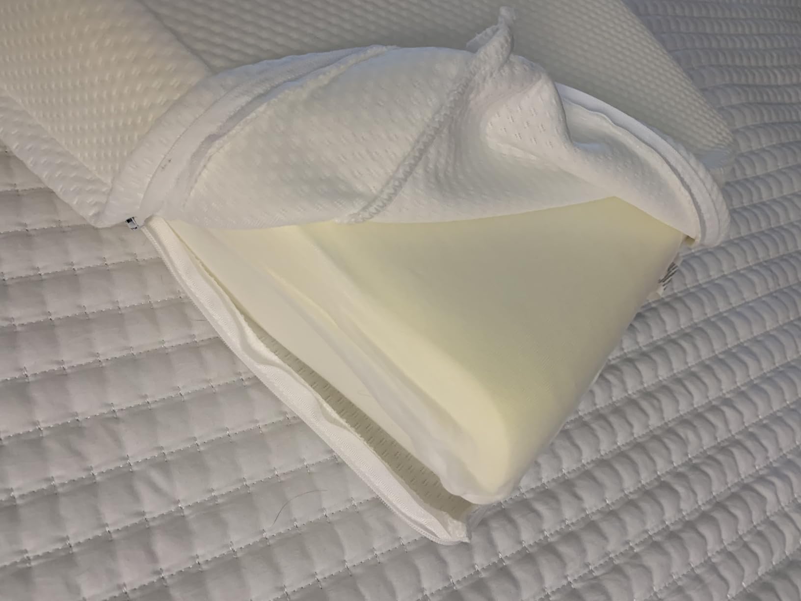 The Original Anti-Snoring Pillow for Side Sleepers, Snoring Solution and Remedy, Patent-Pending Stop Snore Aid with Memory Foam, Snore Stopper, Anti-Snore Pillow, Anti-Snore Devices customer photo 2