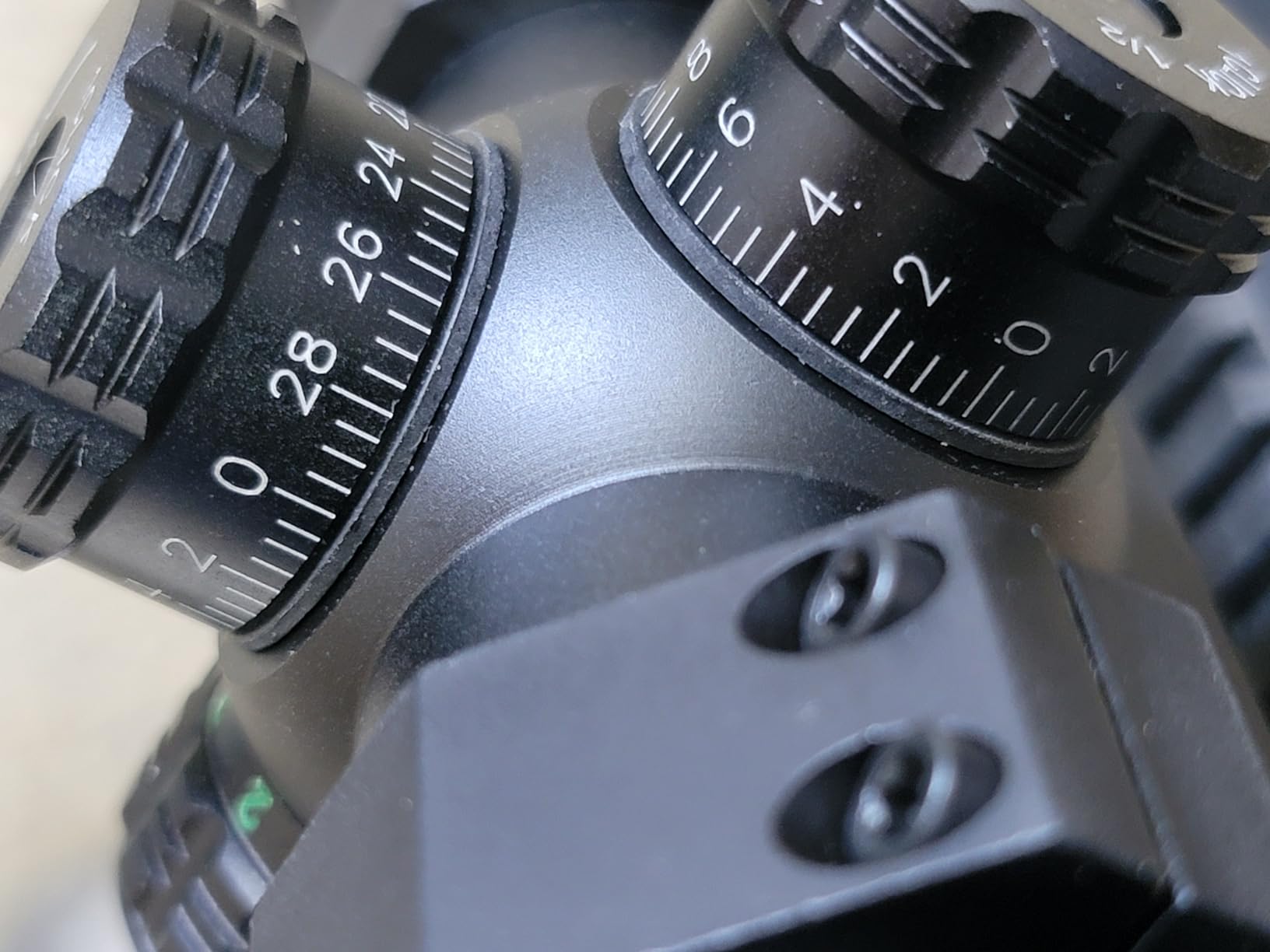 CVLIFE 2-10x32 MPVO AO Rifle Scope with Locking Turret, 5 Levels Red & Green Illumination Reticle, Parallax Adjustment customer photo 1