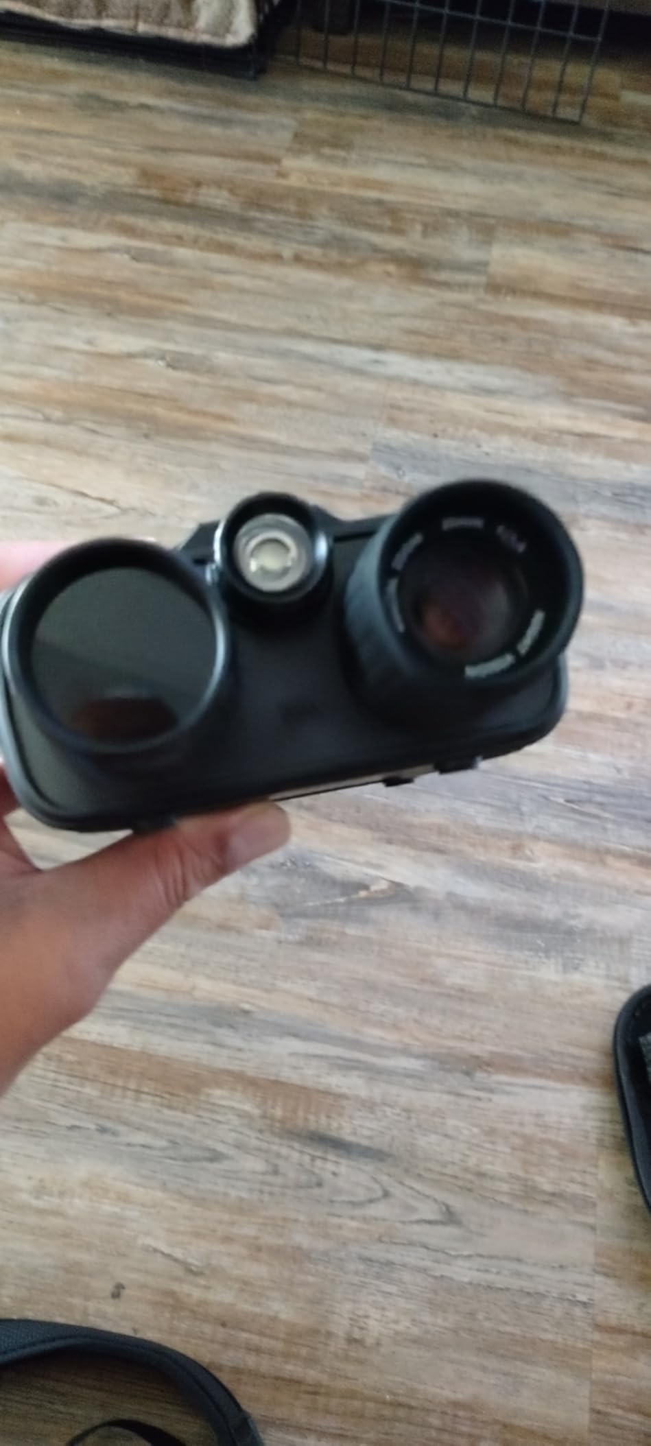 Night Vision Goggles - 4K Night Vision Binoculars for Adults, 1986FT Viewing Range Infrared with 5000mAh Battery, Includes 32GB Micro SD Card, Ideal for Camping, Hunting & Security, Black customer photo 1