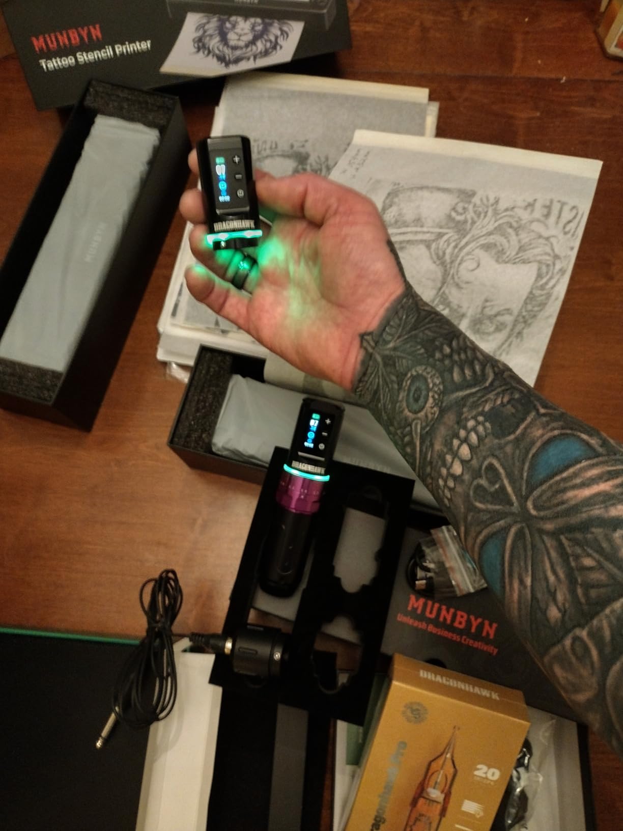 MUNBYN Tattoo Stencil Printer ITP06, 300DPI Wireless Thermal Tattoo Printer with 20 Transfer Papers, Tattoo Printers Compatible with Smartphone & PC for Tattoo Artists & Beginners customer photo 1