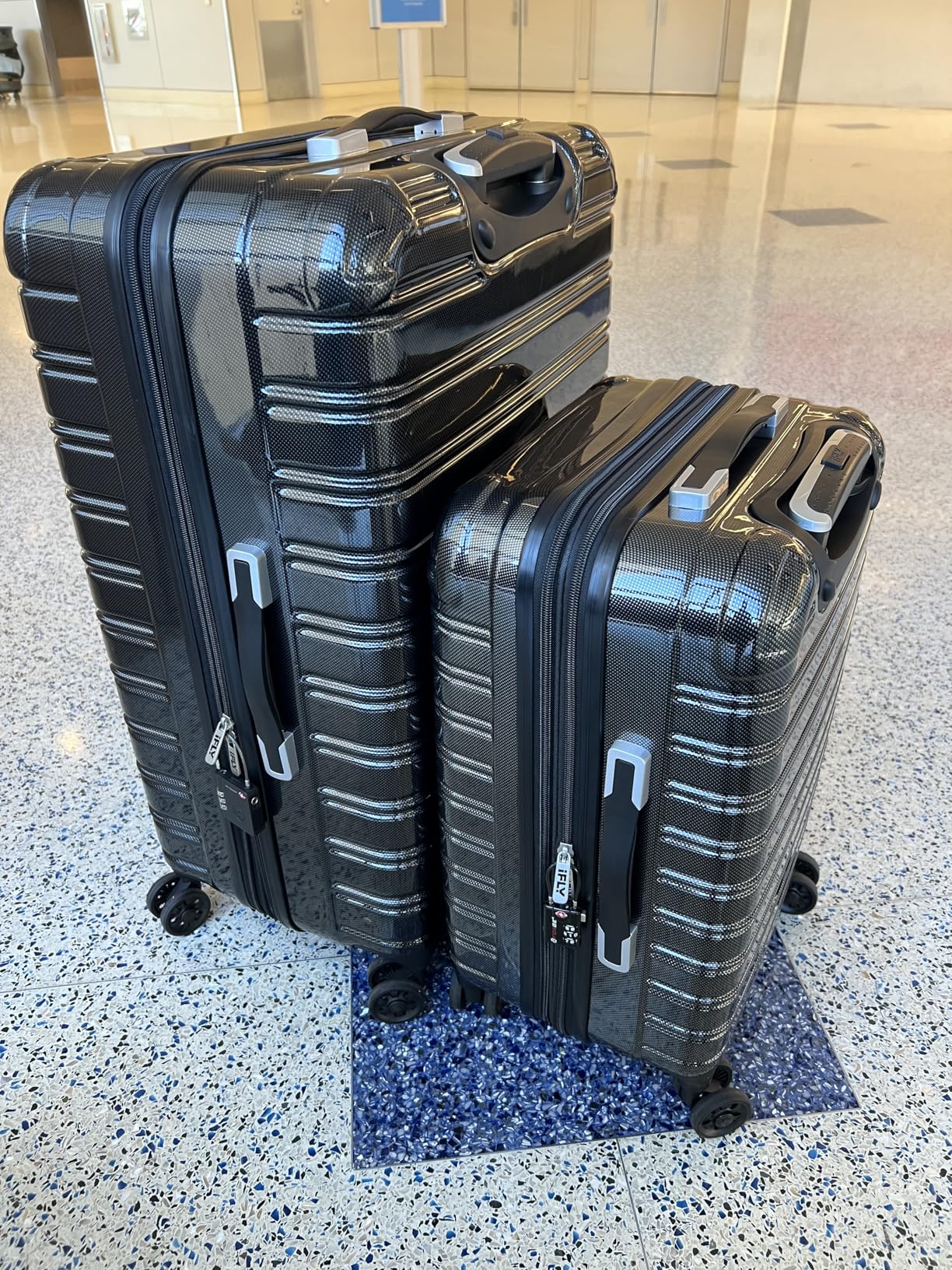 KeySmart SmartLock Tracking Luggage Locks, TSA Locks for Luggage, GPS Tracker, Combination Lock Compatible with Apple Find My App, Best Travel Essentials customer photo 1