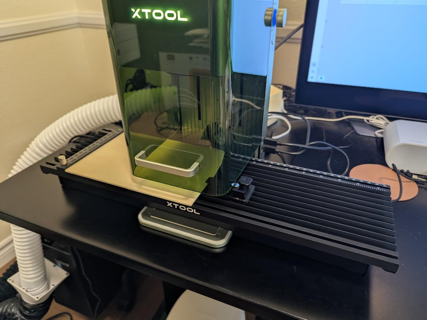 xTool F1 Lite Laser Engraver, 4000mm/s Lightning Speed Portable Laser Engraving Machine, Ultra HD Engraver for Wood, Leather, Acrylic, Glass, and More customer photo 1