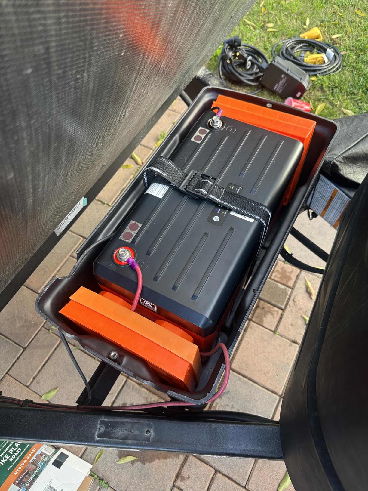 ECO-WORTHY 12V 300AH LiFePO4 Lithium Battery Bluetooth with SOC LEDs, Low Temp Protection, 3840WH, 200A BMS Up to 15000 Deep Cycle for Off-Grid, RV, Solar Power System, Home Backup customer photo 1