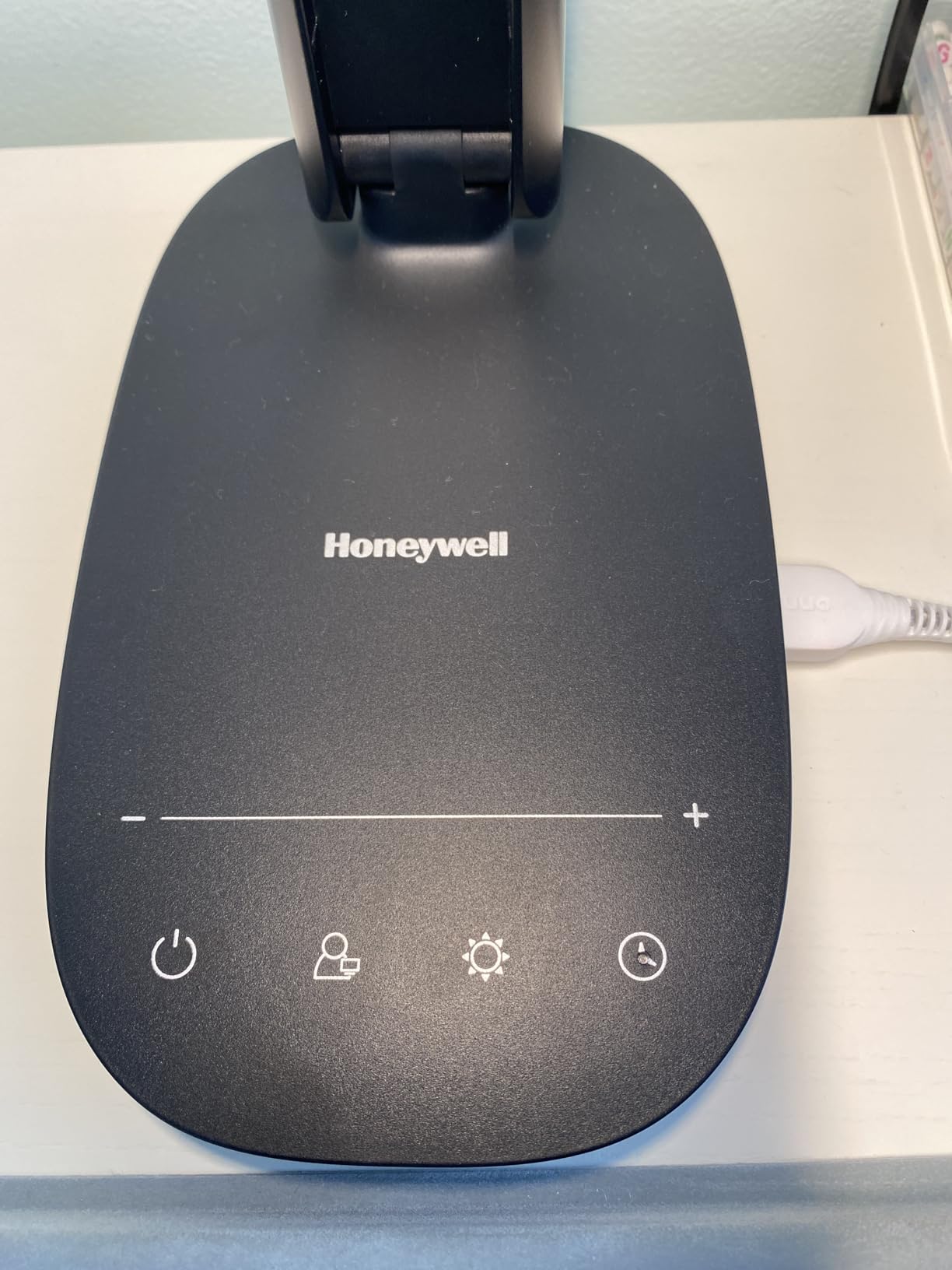 Honeywell LED Desk Lamp for Home Office Eye-Caring Dimmable Reading Light customer photo 1