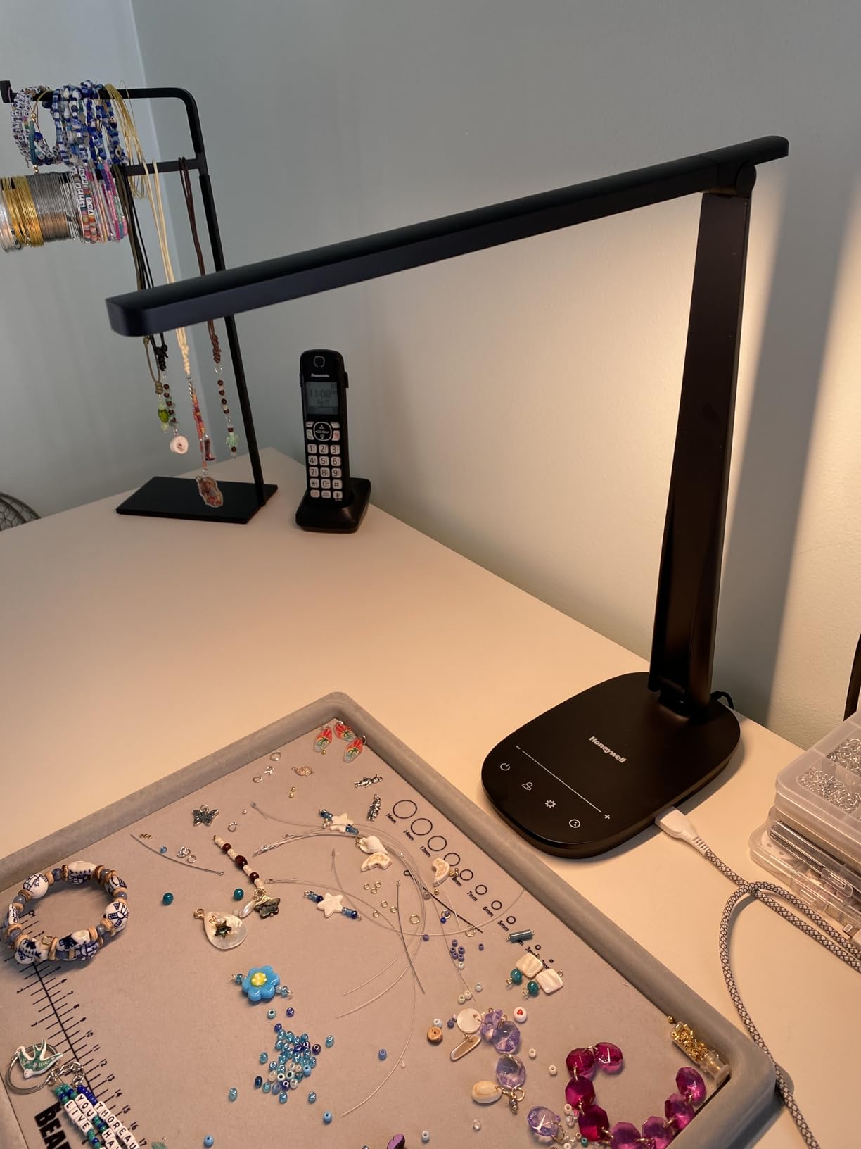 Honeywell LED Desk Lamp for Home Office Eye-Caring Dimmable Reading Light customer photo 2