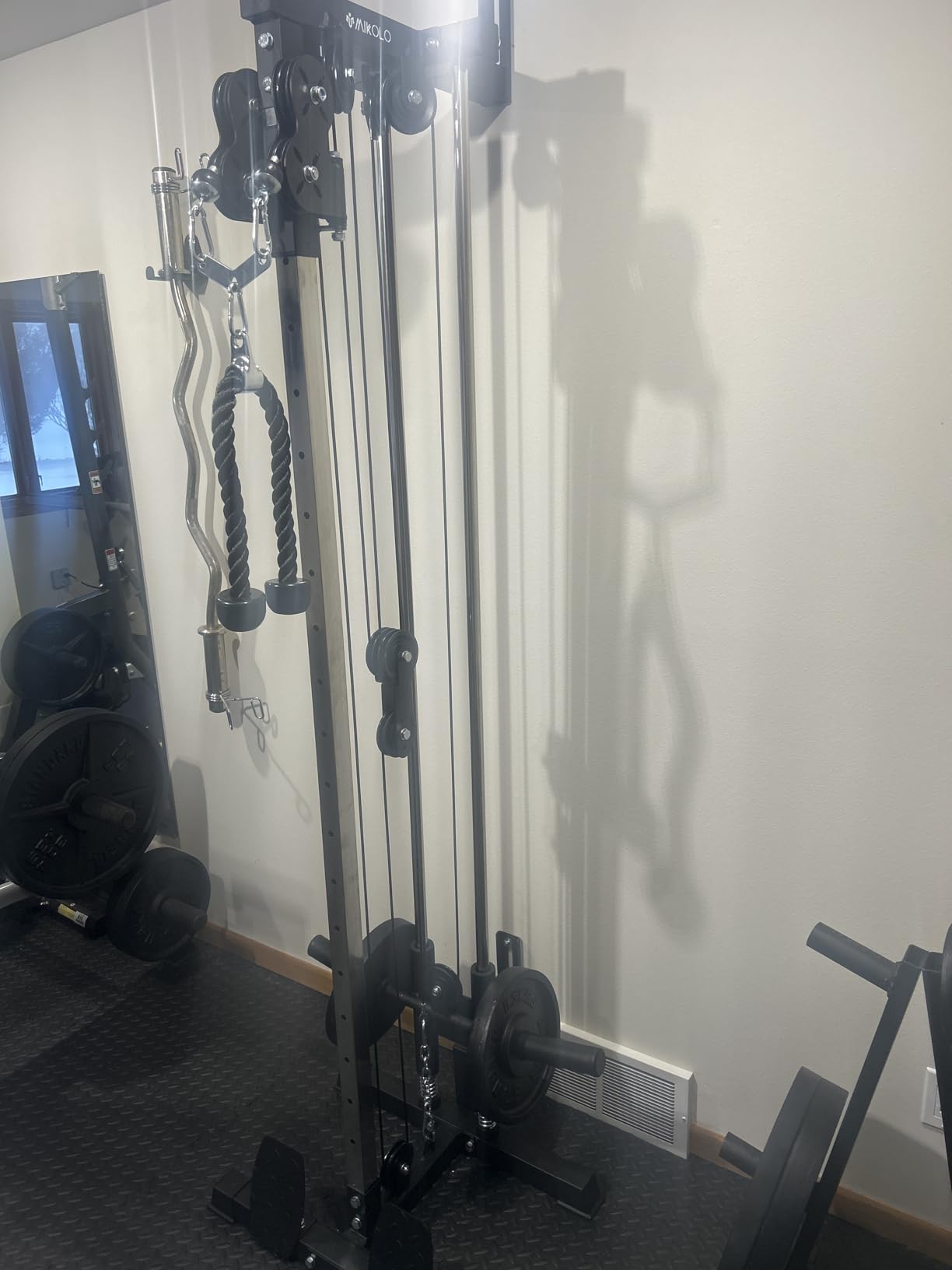 Mikolo Wall Mount Cable Station, Cable Crossover Machine with Dual Pulley System and 18 Adjustable Positions for Home Gym Fitness Equipment customer photo 1