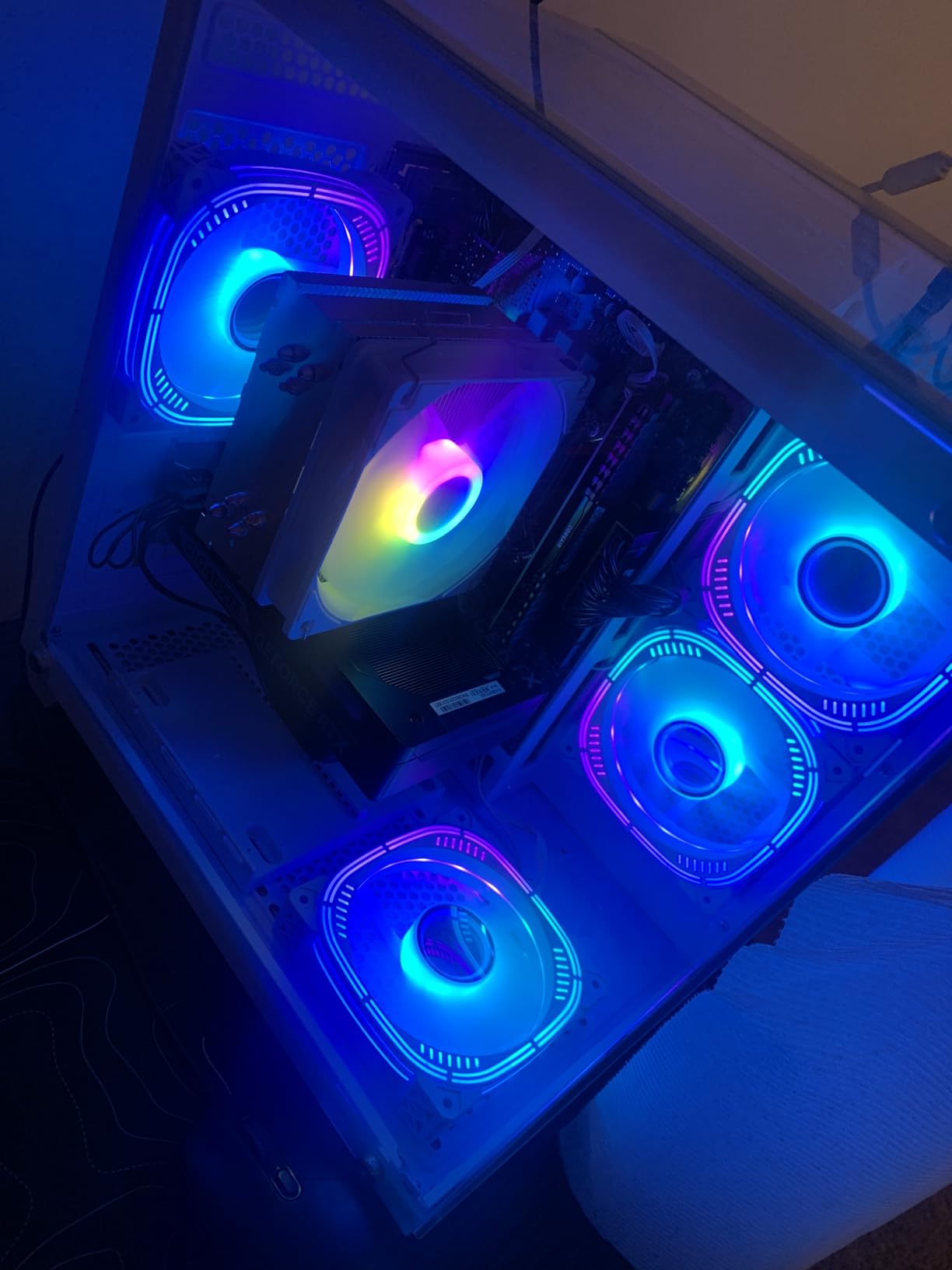 LXZ Gaming PC Desktop, I5-12400F, 2.5GHz, GeForce RTX 3050 6GB, 16GB DDR4 RAM, 1TB NVME SSD, for Gaming and Work, White customer photo 1