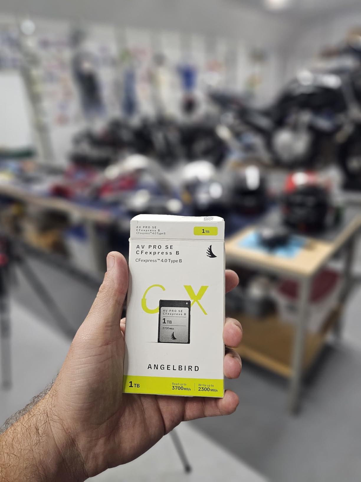 Angelbird AV PRO SE CFexpress B v4 1 TB - CFexpress 4.0 Type B Memory Card - Largest Capacity and Ultra High-Speed - up to 12 K+ RAW Video and Photo customer photo 2