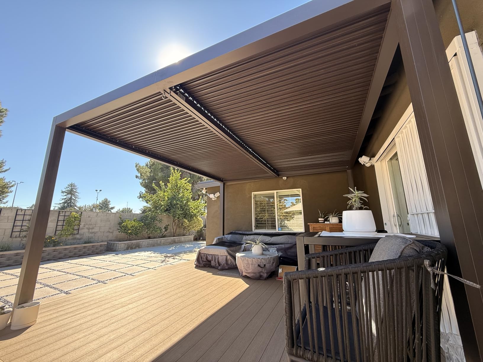 PURPLE LEAF Louvered Pergola 10' × 16' Outdoor Hardtop Gazebo Sun Shade with Adjustable Canopy Patio Aluminum Retractable Roof for Outside Deck Backyard Pavilion Bronze customer photo 2