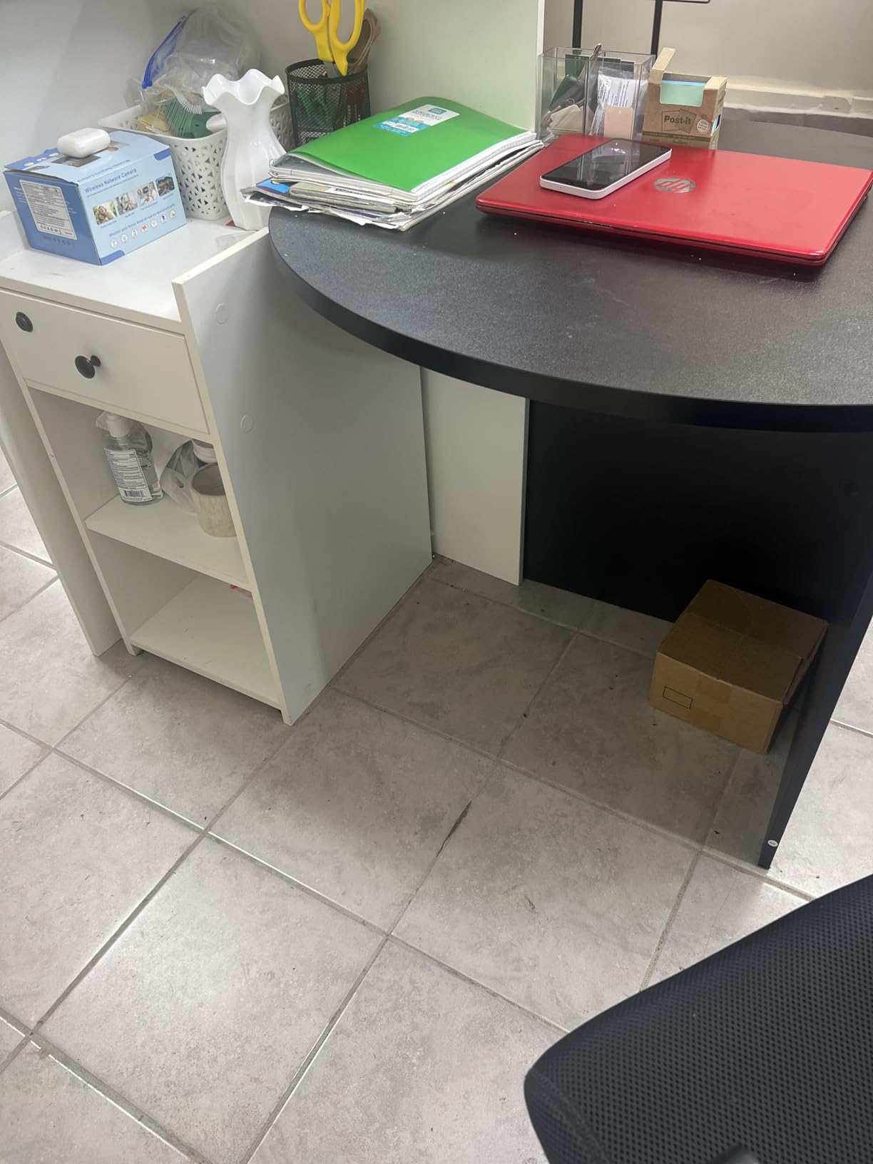 Tangkula Reception Desk, Front Counter Desk with Lockable Drawers, L Shaped Retail Counter with Oval Desktop, Checkout Computer Workstation for Salon Lobby Home Office customer photo 2