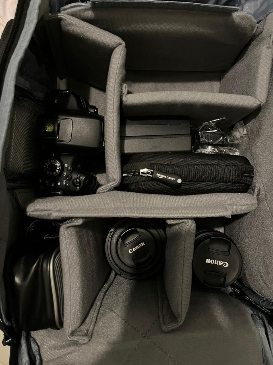 K&F CONCEPT Camera Backpack 30L Large Capacity - Camera Bags for Photographers with Raincover and 16 Inch Laptop Compartment, DJI Mavic Drone Compatible customer photo 2