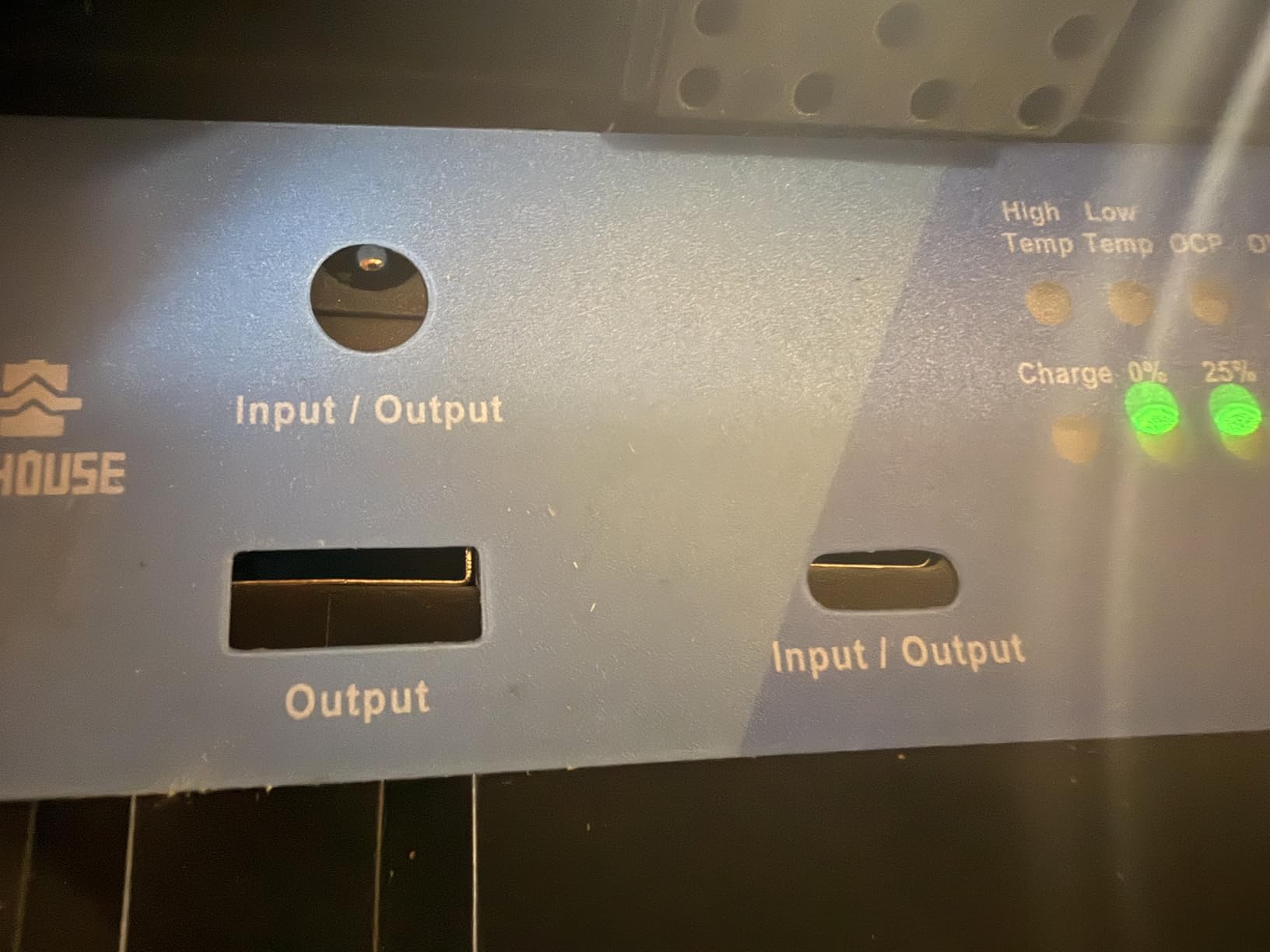 DC HOUSE 12V 100Ah 3.0 Trolling Motor Marine Battery with with 10A Charger, Bluetooth & Low Temp Cut-Off with SOC Status Indicators, USB-A, DC, USB-C Ports, Built-in 100A BMS, Up to 15000 Cycles customer photo 2