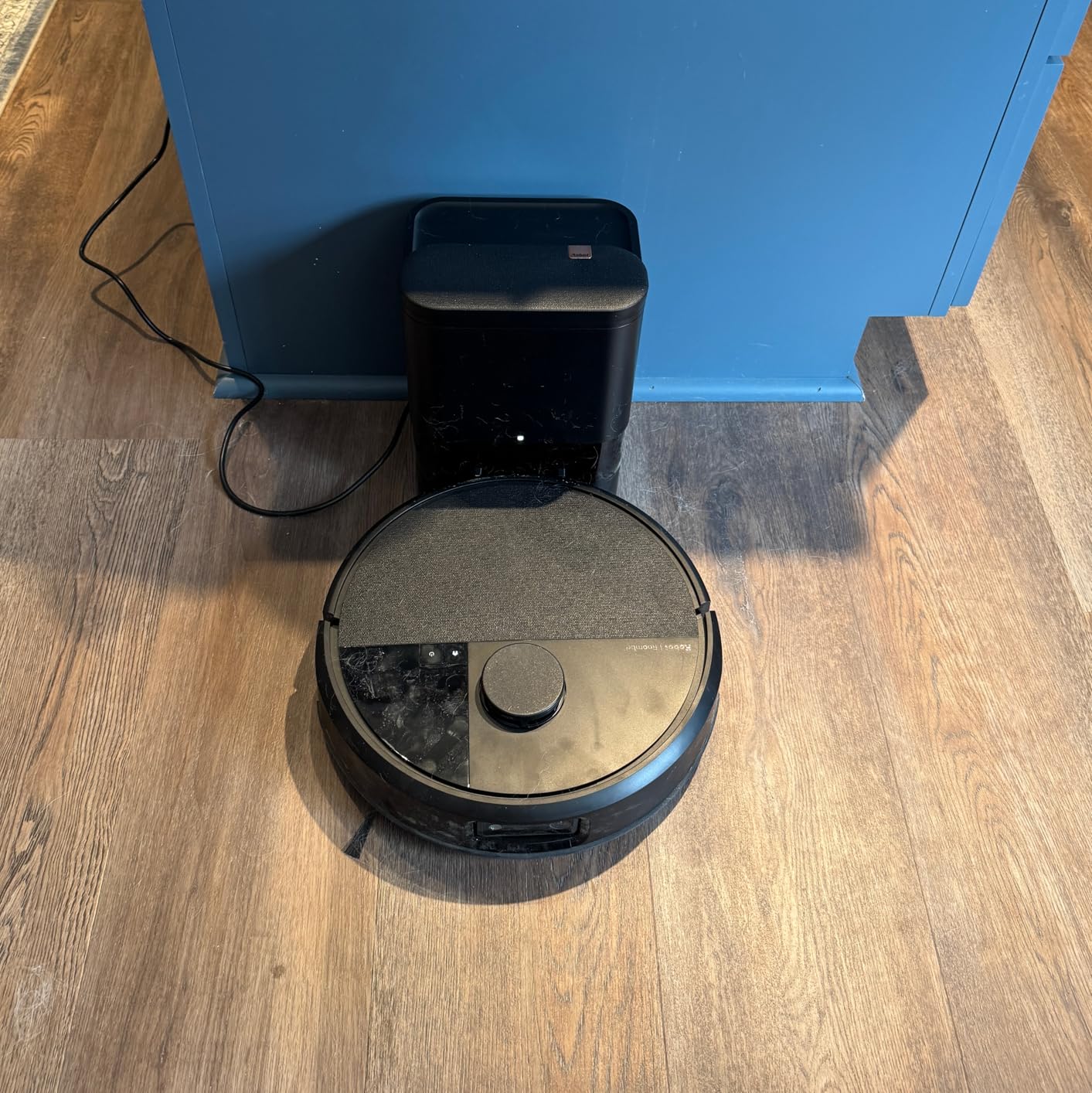 Roomba Max 705 Robot Vacuum with AutoEmpty Dock customer photo 1