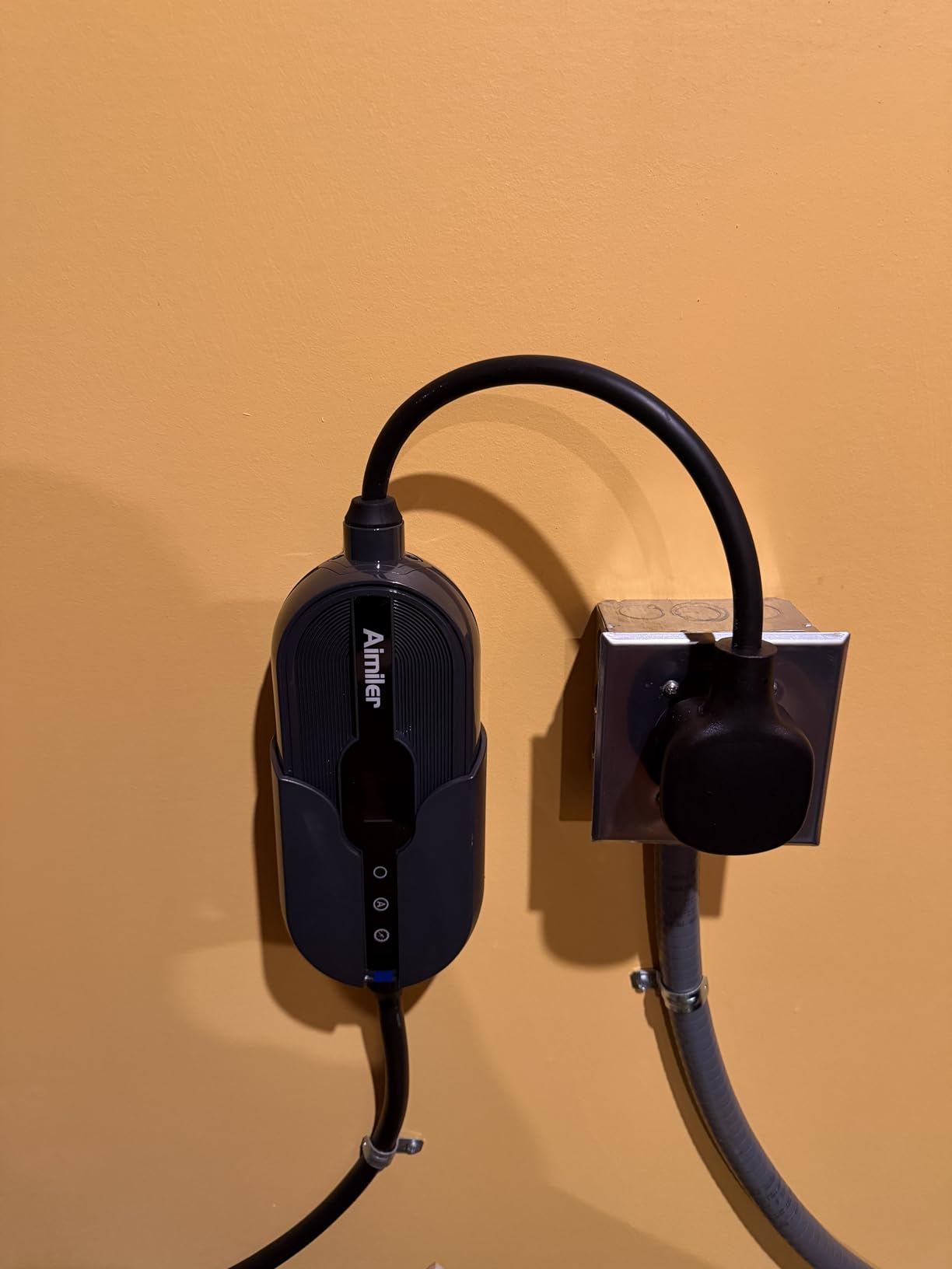 AIMILER Level 2 Electric Vehicle (EV) Charger (WIFI APP/Plug-play), 40A, 25ft Cable ETL Certified, 220V-240V NEMA 14-50P Plug EVSE w/ J1772 Connector, Portable EV Car Charging Stations for Home Level 2 customer photo 2