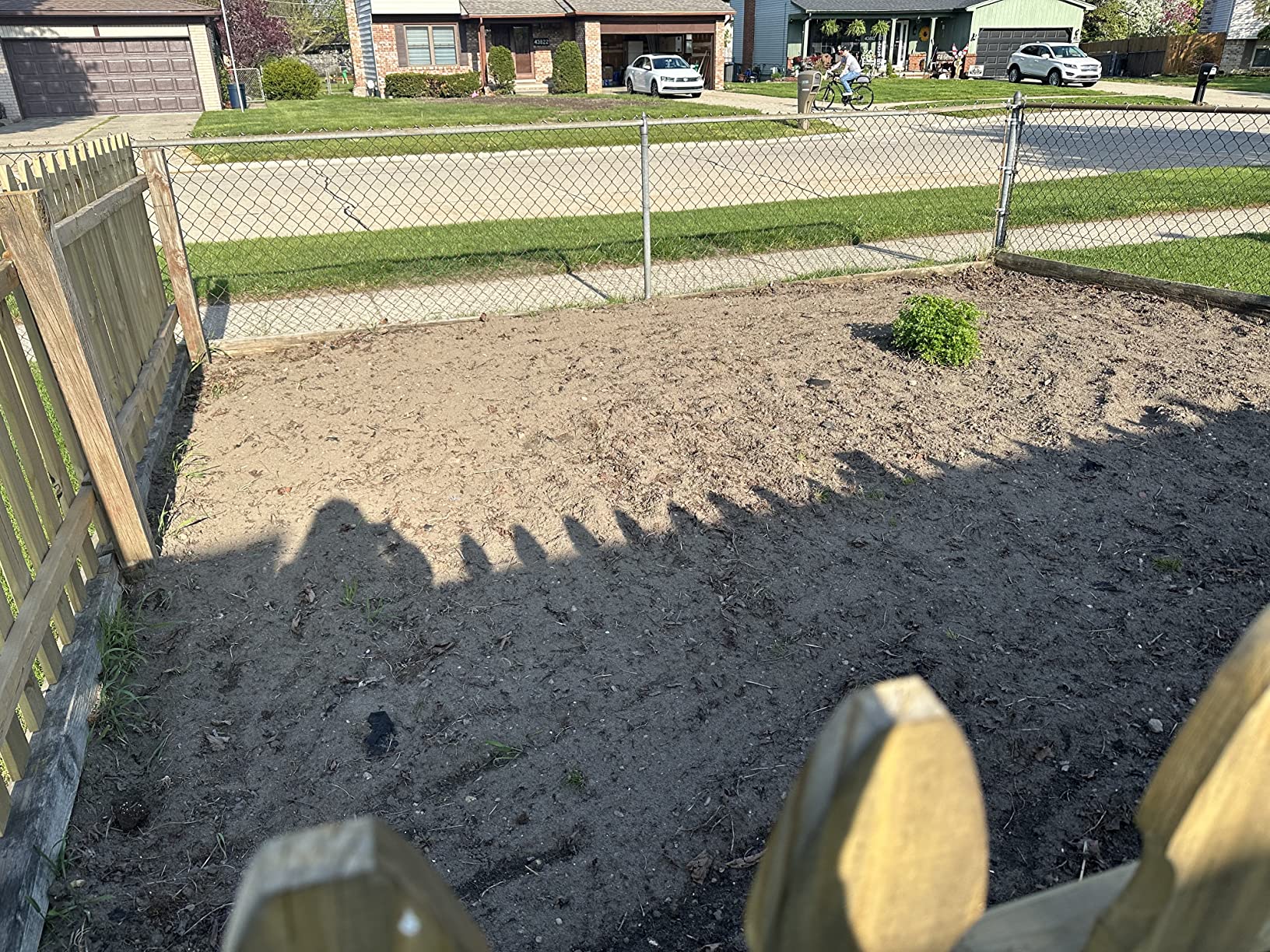 SuperHandy Tiller Cultivator - 7HP 209cc Engine, Adjustable Tilling Width & Depth, Heavy-Duty Steel Tines for Garden Soil Prep, Landscaping & Weed Removal (Rear Tine Tiller) customer photo 2