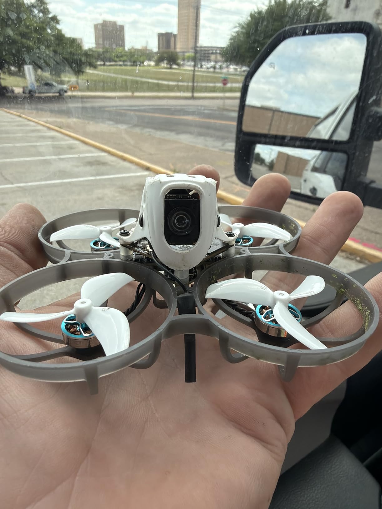 Meteor75 Pro Brushless Whoop Quadcopter with Matrix 1S 3IN1 HD FC, 1102 22000KV Motor, 45mm 3-Blade Prop Compatible for O4 Air Unit for FPV Filmmakers Enthusiasts Flight Indoor Outdoor - PNP customer photo 1