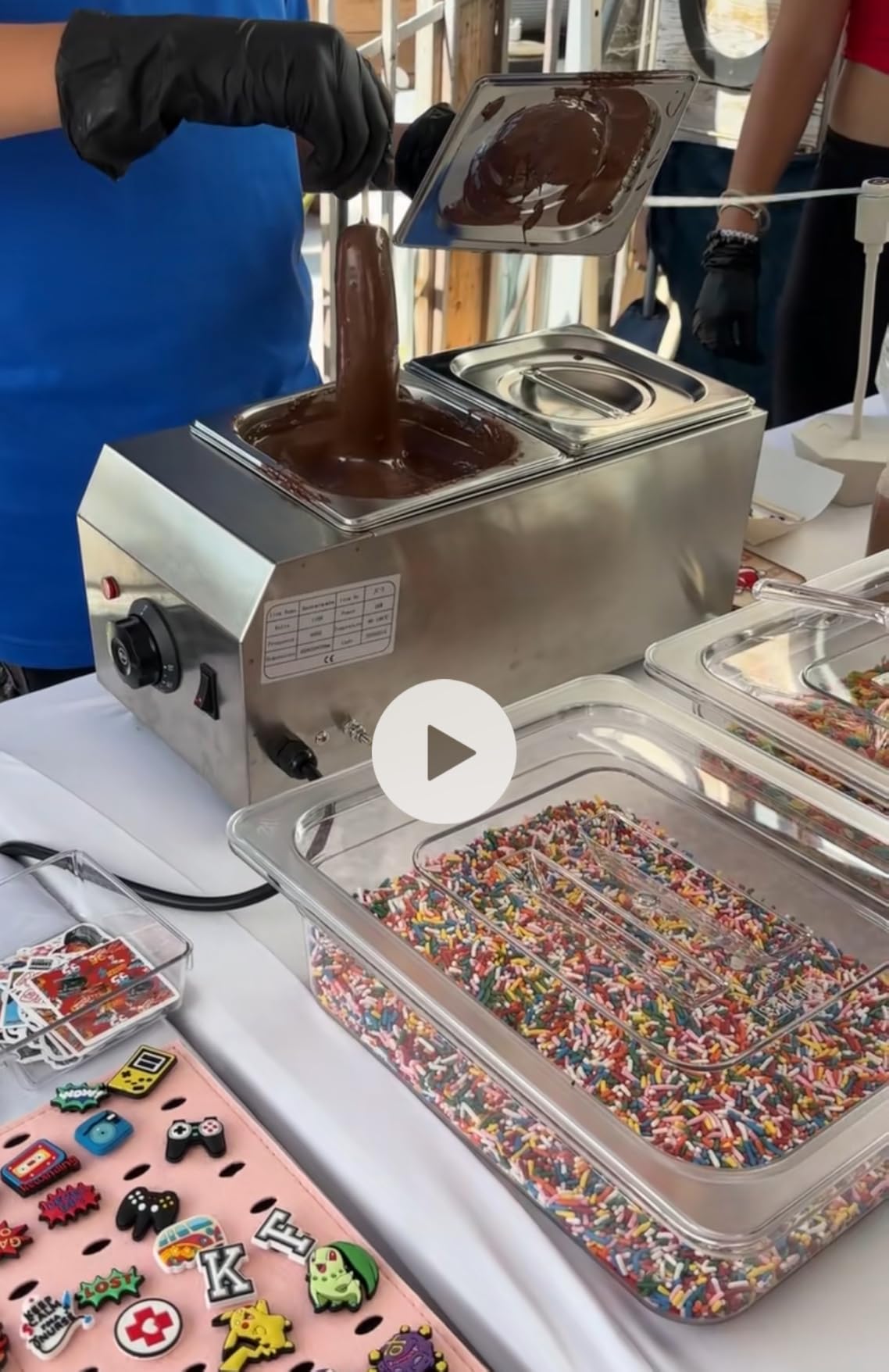 9 Lbs 2 Tanks Chocolate Tempering Machine Chocolate Melter, Chocolate Melting Pot with TEMP Control 86~185°F, 1000W Stainless Steel Electric Commercial Chocolate Warmer and Melter customer photo 1