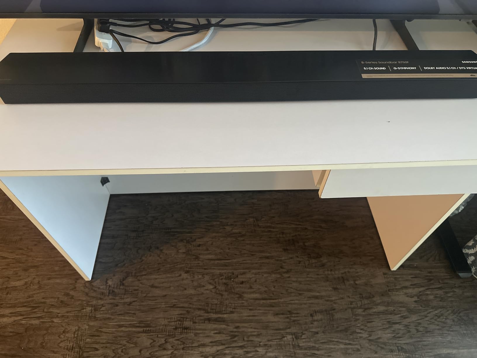 Samsung B-Series Soundbar HW-B750F 5.1ch with Subwoofer (2025 Model), Voice Enhance Mode, Q-Symphony, Adaptive Sound customer photo 2