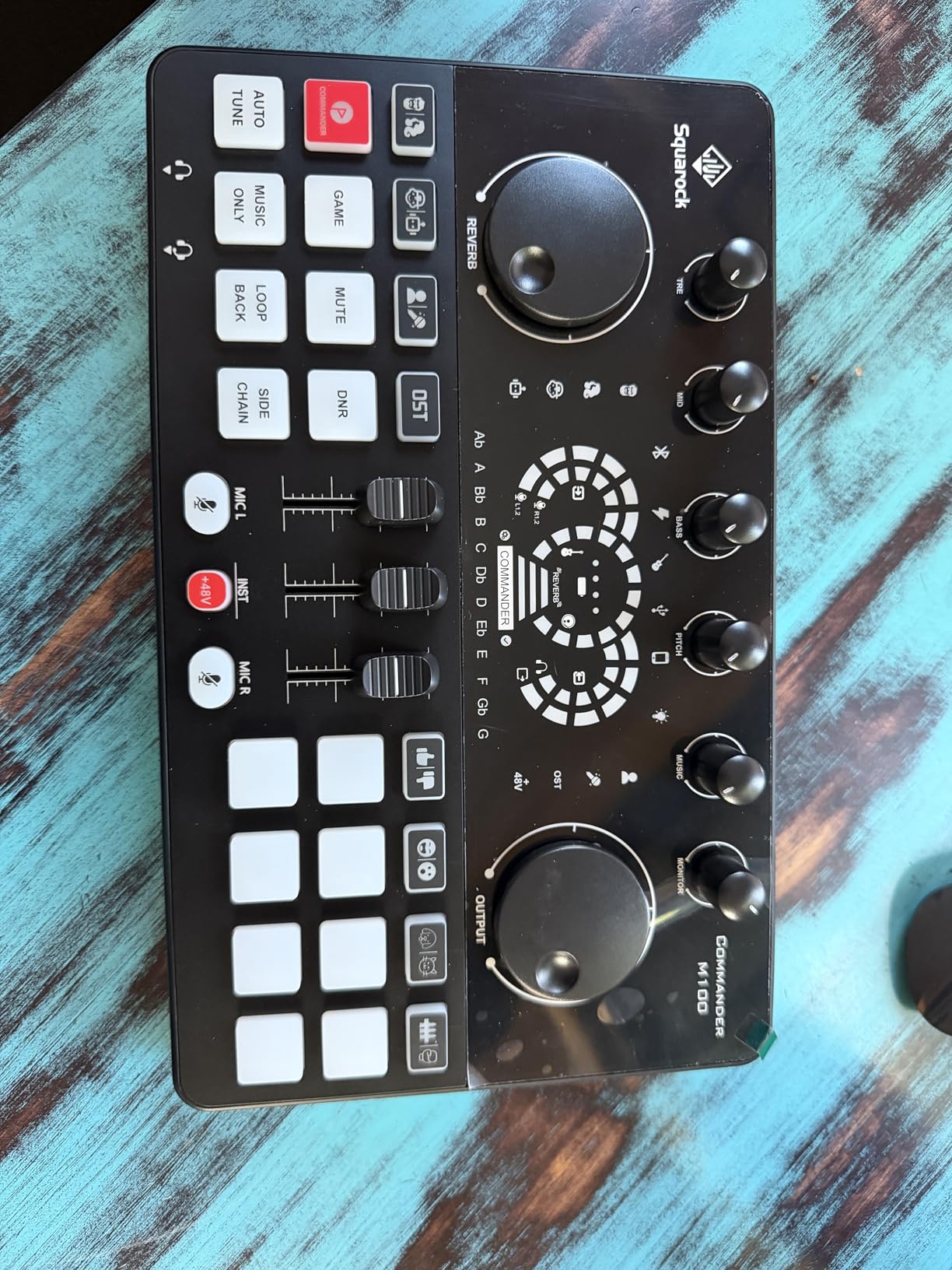 Podcast Equipment Bundle for 4, Audio Interface with 4 Dynamic Microphone, 4 Desktop Mic Stands, Voice Change, DJ Mixer for Vocal Recording Podcasting, Streaming, Singing TikTok, COMMANDER M100 3rd customer photo 2