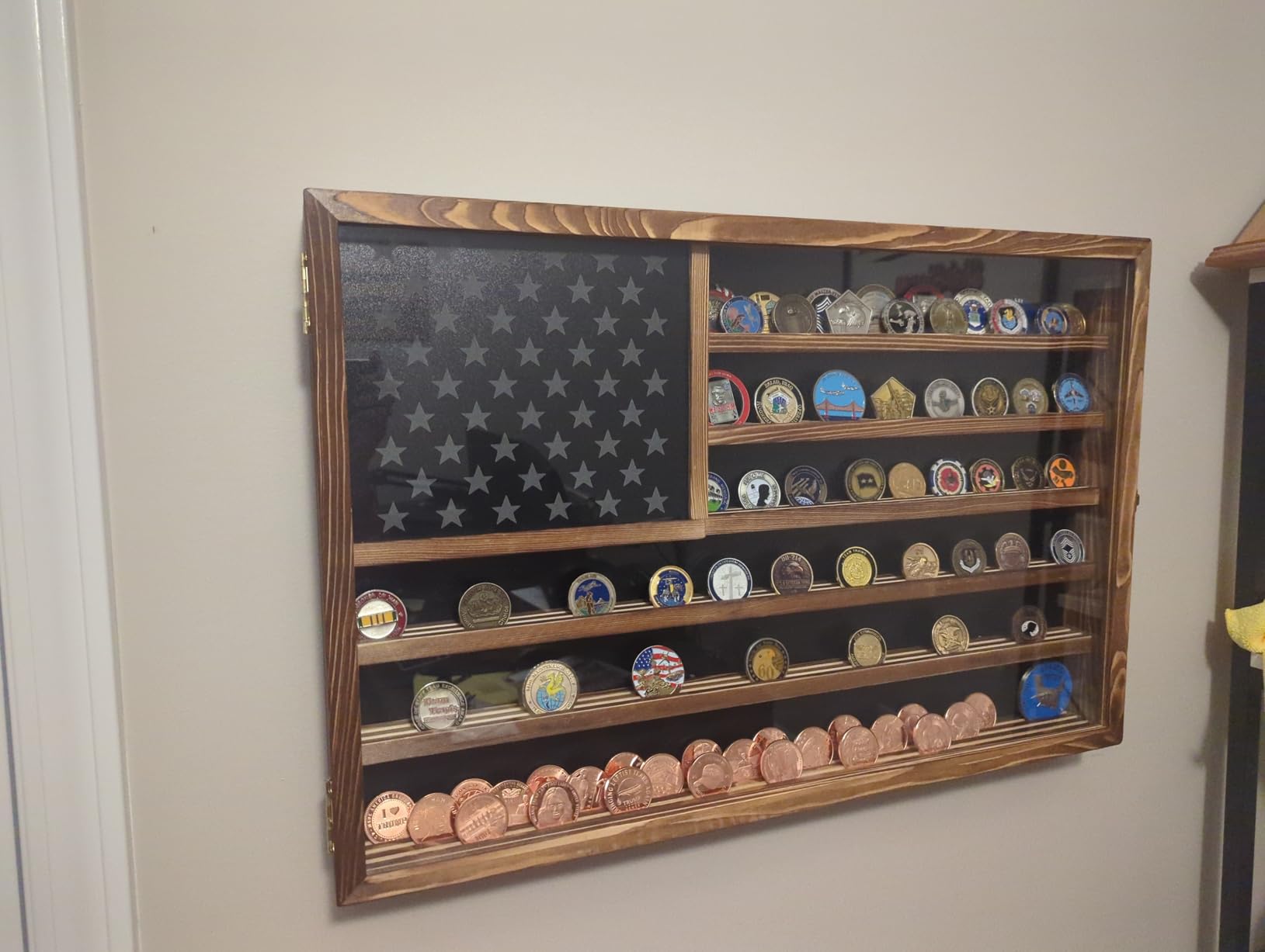 Challenge Coin Display Case, Lockable Military Coin Holder Cabinet with Removable Star Board & HD Tempered Glass Door (27.6