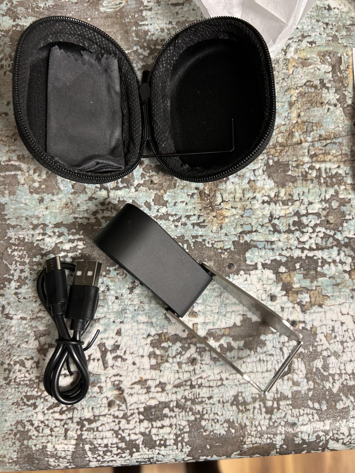 30X Jewelers Loupe Magnifier with UV and LED Lights, Four Types of Light, USB Rechargeable Illuminated Eye Loop Foldable Jewelry Magnifying Glass for Gems, Currency, Diamond, Coins, Watches, Stamps customer photo 2