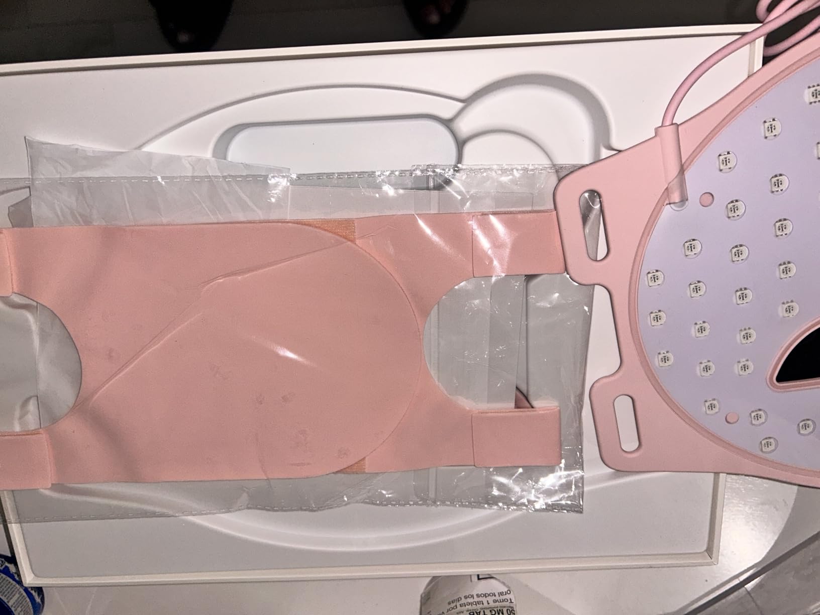 INIA Red Light Therapy Mask for Face - 4 Light Modes with 850nm NIR, Red & Blue LED Light Therapy, 2600mAh Rechargeable LED Face Mask for Radiant Glow at Home, Black customer photo 1