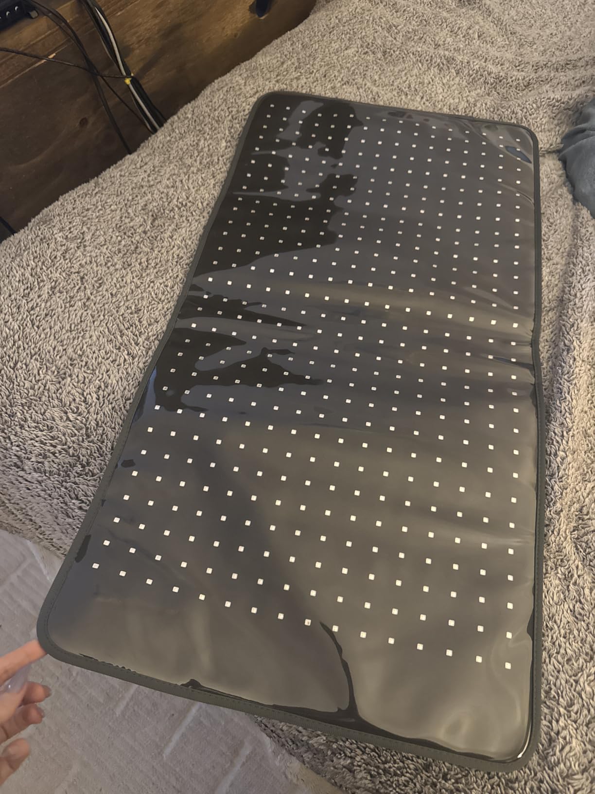 Comfytemp 33'' x 17'' Red Light Therapy Mat for Body, 480 LEDs Flexible Near Infrared Light Therapy Pad, 660nm & 850nm Light Blanket for Back Belly Knee Joints Muscle, 65W customer photo 1