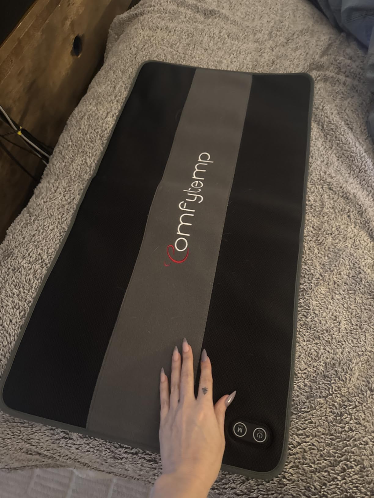 Comfytemp 33'' x 17'' Red Light Therapy Mat for Body, 480 LEDs Flexible Near Infrared Light Therapy Pad, 660nm & 850nm Light Blanket for Back Belly Knee Joints Muscle, 65W customer photo 2