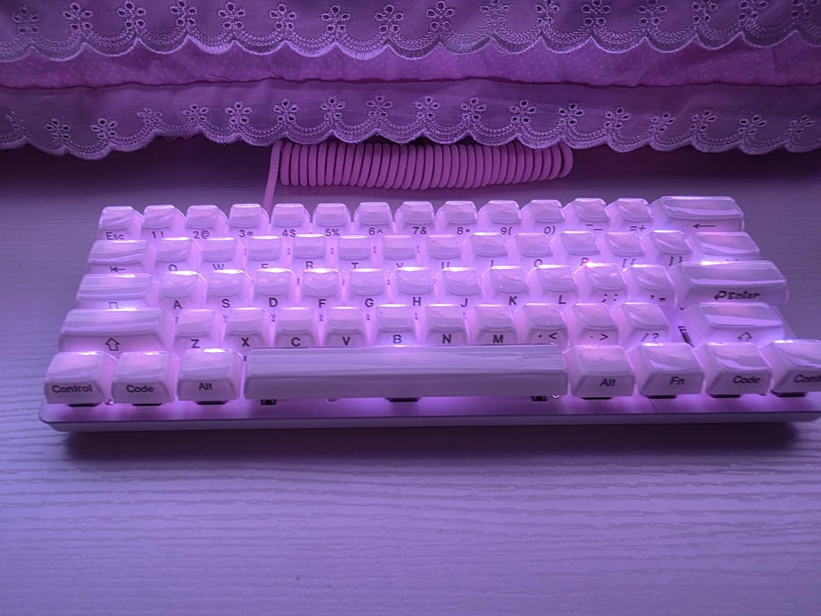 Razer Huntsman Mini 60% Gaming Keyboard: Linear Optical Switches - Rapid Trigger Mode - Chroma RGB Lighting - PBT Keycaps - Snap Tap - Classic Black customer photo 2