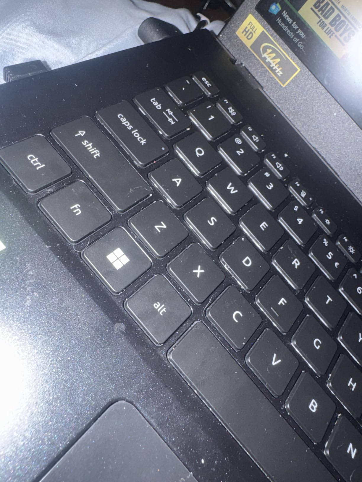 Thrustmaster T98 Ferrari 296 GTB Racing Wheel and Pedal Set (compatible with PS5, PS4 & PC) customer photo 1