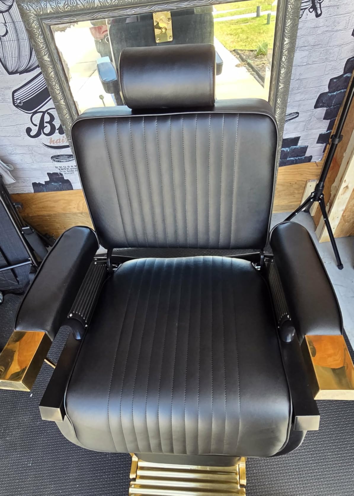 Reclining Barber Chair, Salon Chair Hair Stylist, Barber Chairs for Barbershop Supports up to 500lbs, Professional Salon Beauty Spa Shampoo Equipment customer photo 2