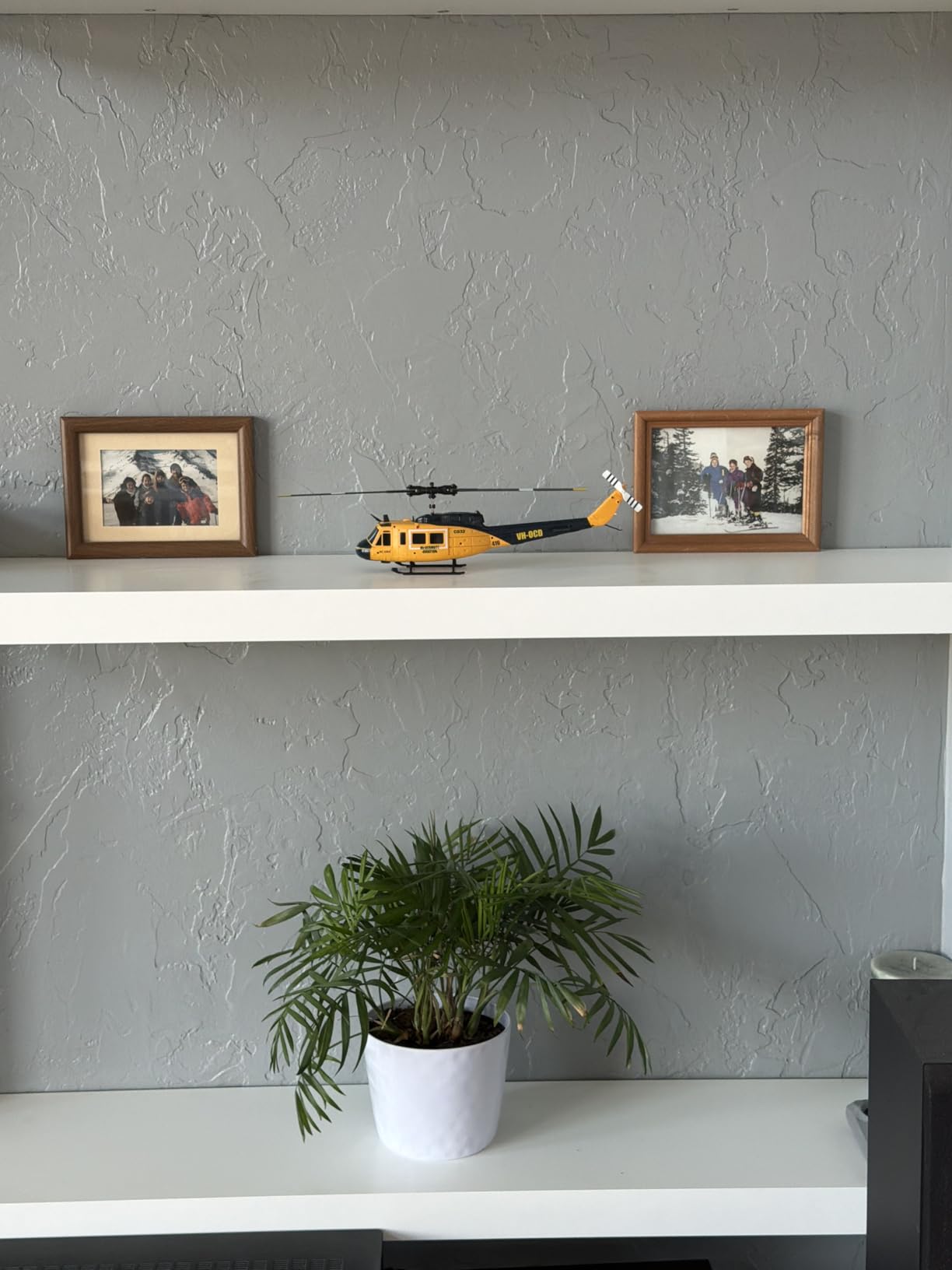 RC ERA C032 RC Helicopter, 1/48 Scale 2.4G 6CH UH-1 Huey Flybarless RC Helicopter, 6-Axis Gyroscope Stabilization, with Altitude Hold & 3D Inverted Flight for Adults Enthusiasts, 2 Battery customer photo 1