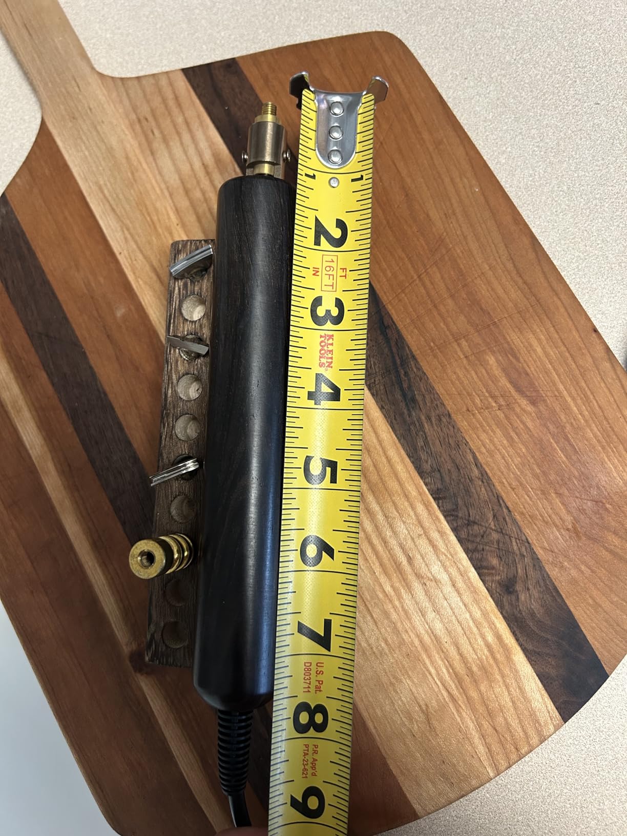 Flyrivergo Leather Creaser Machine, 140-932F Leather Edging and Creasing Machine Electric Edge Creasing Heat Iron Tool with 5PCS Tips, Wooden Receptacle Base customer photo 2