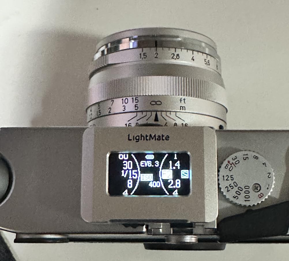 LightMate Lite 2R Light Meter, 30°FOV High Precision Ambient Light Digital Exposure Meter, 0.96in Large OLED Screen, Ultra-Compact 1.24oz, Rechargeable 20H Battery Life, for Film Leica Cameras, Black customer photo 2