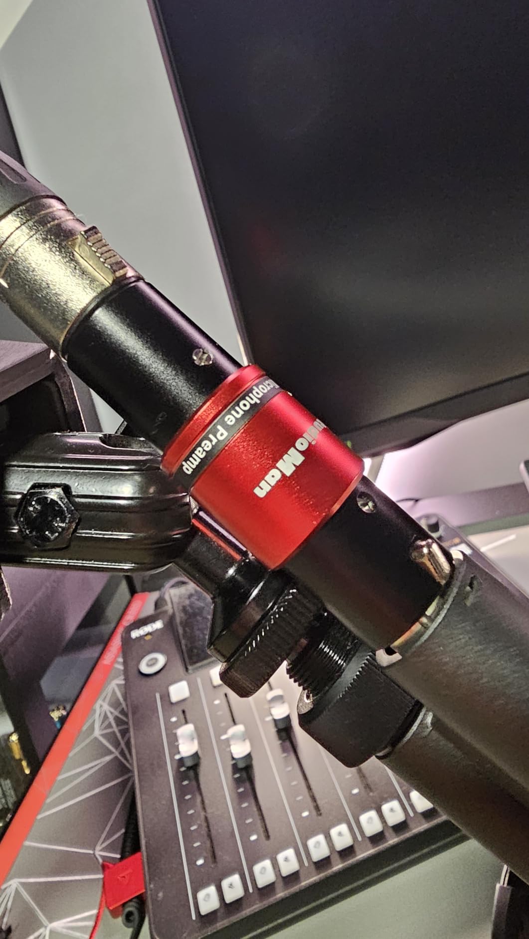 StudioMan DPM1 XLR Dynamic Microphones Preamp, 29dB Gain & Low-Noise Signal Boost, Plug-and-Play Metal Adapter, 48V Phantom Power Required - for Studio/Stage customer photo 1