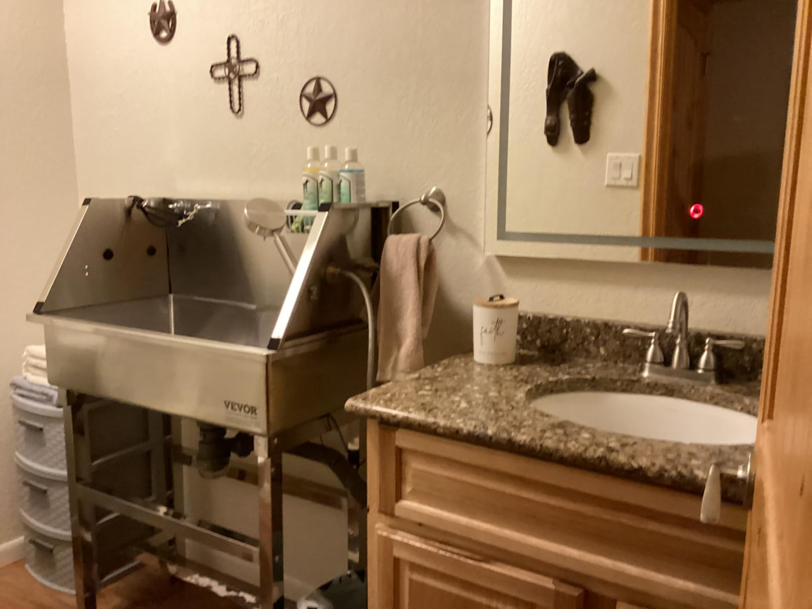 VEVOR Professional Dog Washing Station, 34 Inch Stainless Steel Pet Grooming Tub with Hot & Cold Faucet, Showerhead, Storage Rack, No-Bend All-in-One Bathtub, Home Wash Sink, Fits Small Cats and Dogs customer photo 2