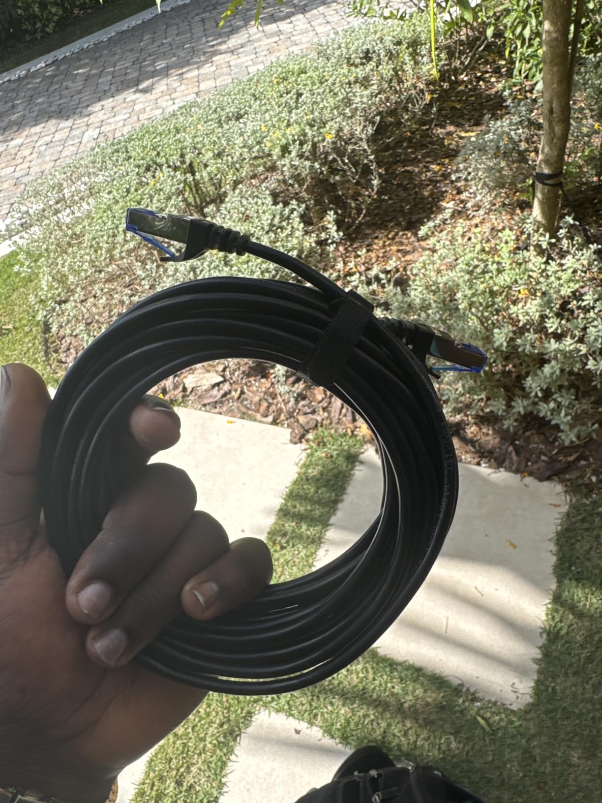 Cat6A Ethernet Cable Shielded 10Gbps 50 ft, Slim Shielded (F/UTP) Ethernet Cable Cat 6, Flexible 28AWG Bare Copper Cat6 Cable, Space-Saving Cat 6a Network Cable for Server, Data Center, Black customer photo 1