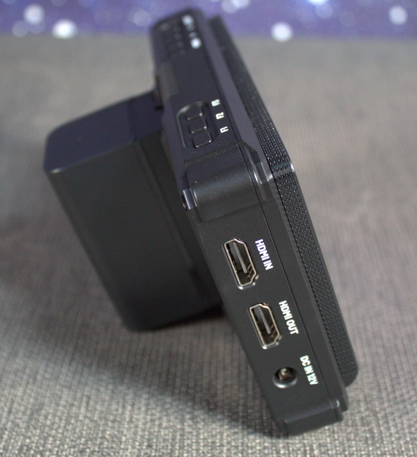 FEELWORLD FW568 PRO 6 Inch 1200nit High Bright Camera DSLR Field Monitor with F750 4400mAh Battery and Bag, Custom 3D LUT Camera Monitor 4K 60Hz HDMI in Out Waveform Monitoring Lightweight customer photo 2