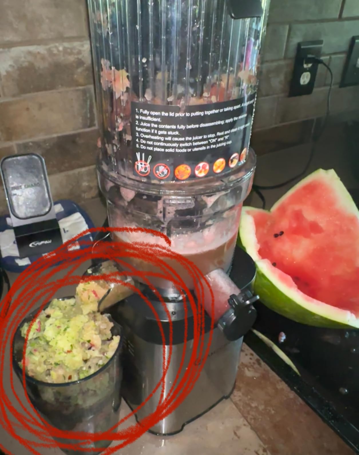 AMZCHEF Cold Press Juicer, 5.4