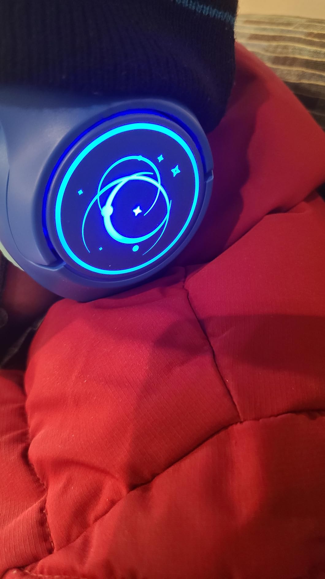 Kids Bluetooth Headphones, 85H Playtime Wireless Headphones for Kids, Colorful LED Lights, 85/94dB Safe Volume Limit, Bluetooth 5.4 Built-in Mic Toddler Headset for Tablet/Airplane/Travel (Blue) customer photo 2