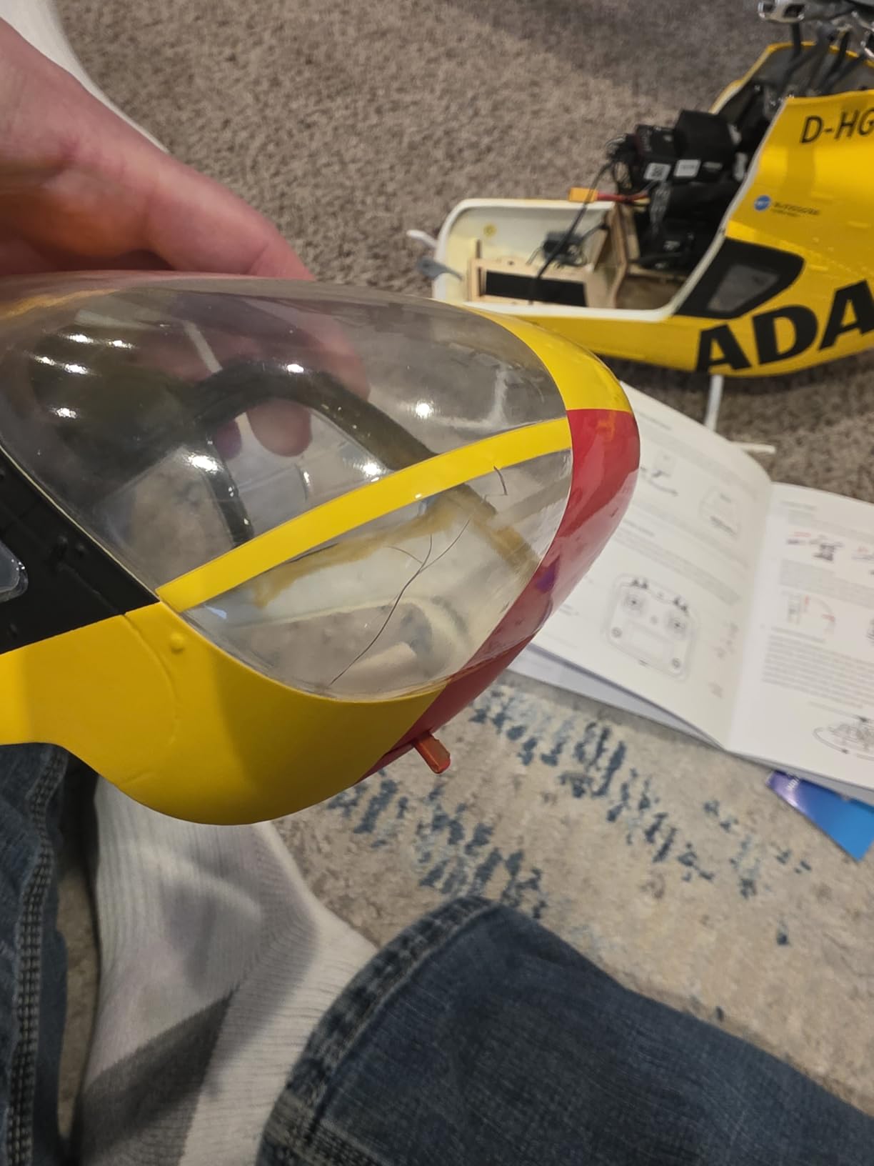 FLYWING EC135 RC Helicopter with LED Light RTF EC 135 Scale Helicopter 6CH 470 Size rc Helicopters 4 Blades EC-135 Yellow 1:16 6CH Helicopters with New ACE Flight Controller customer photo 1